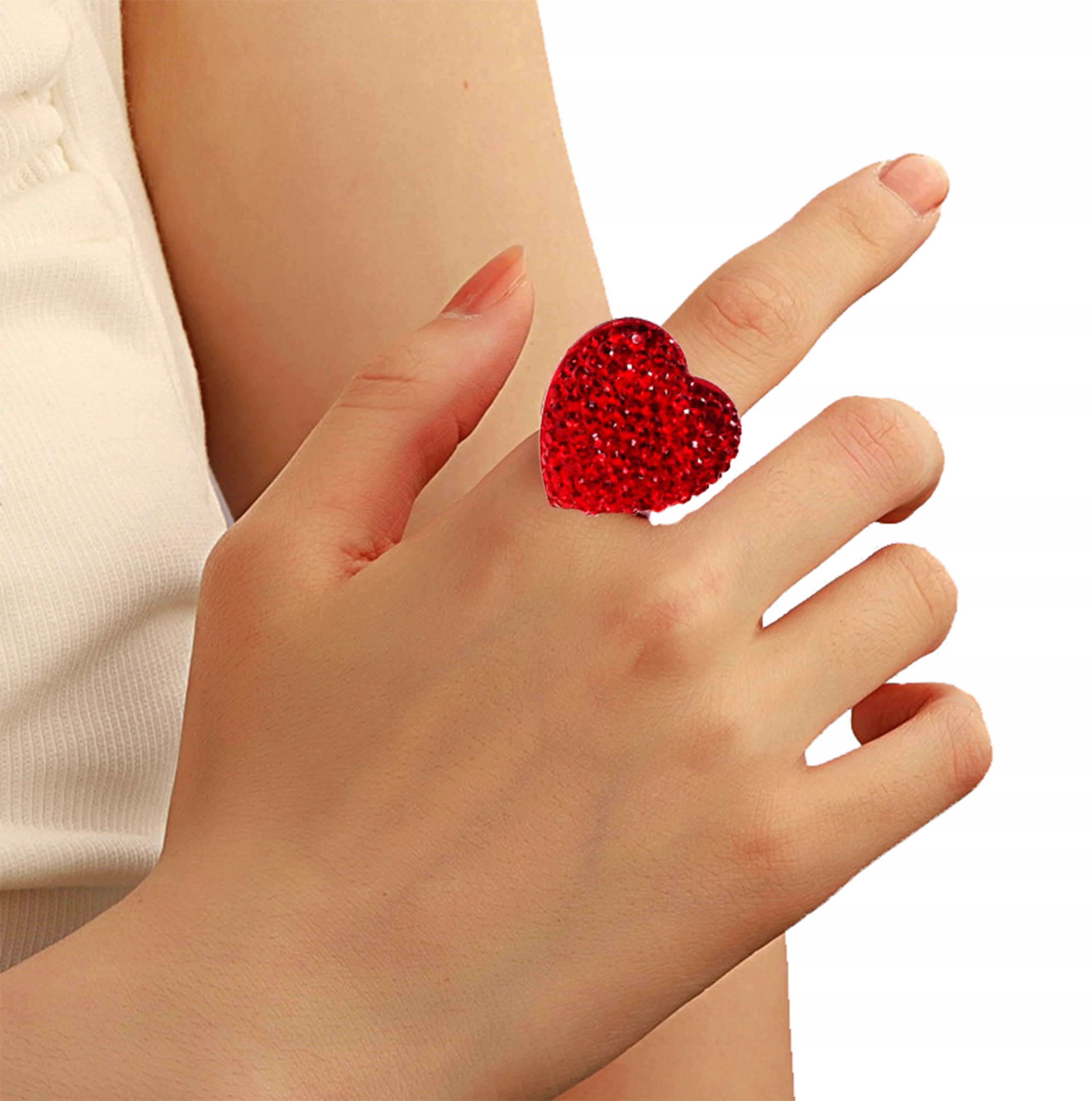 

Duży pierścionek błyszczący serce czerwone