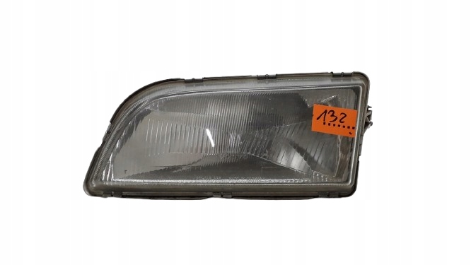 VOLVO S40 V40 95-99 LAMPA LEWA PRZEDNIA - CAŁA - KOMPLETNA - Z SILNICZKIEM