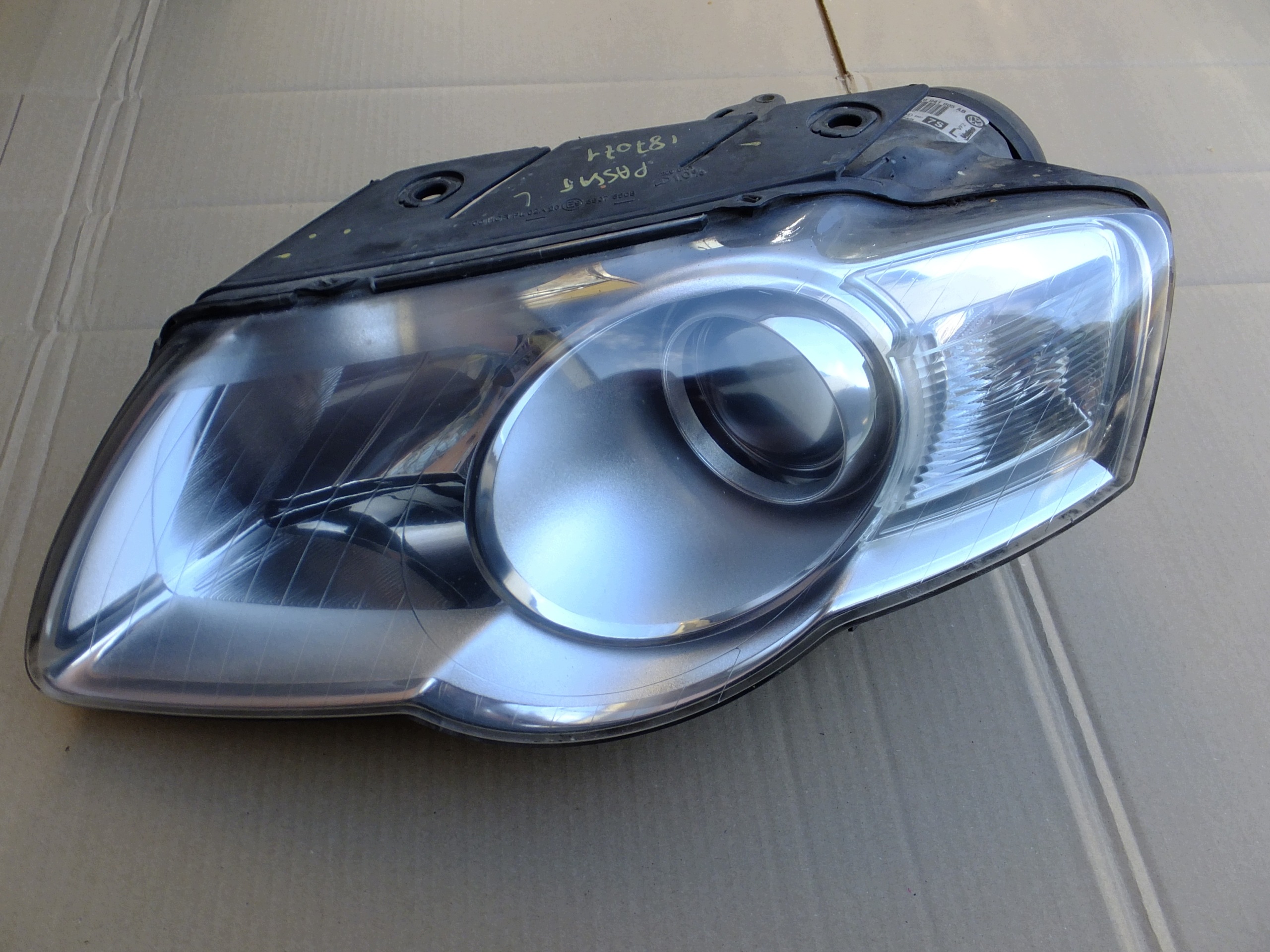 light right front vw passat b6 3C0941005AB