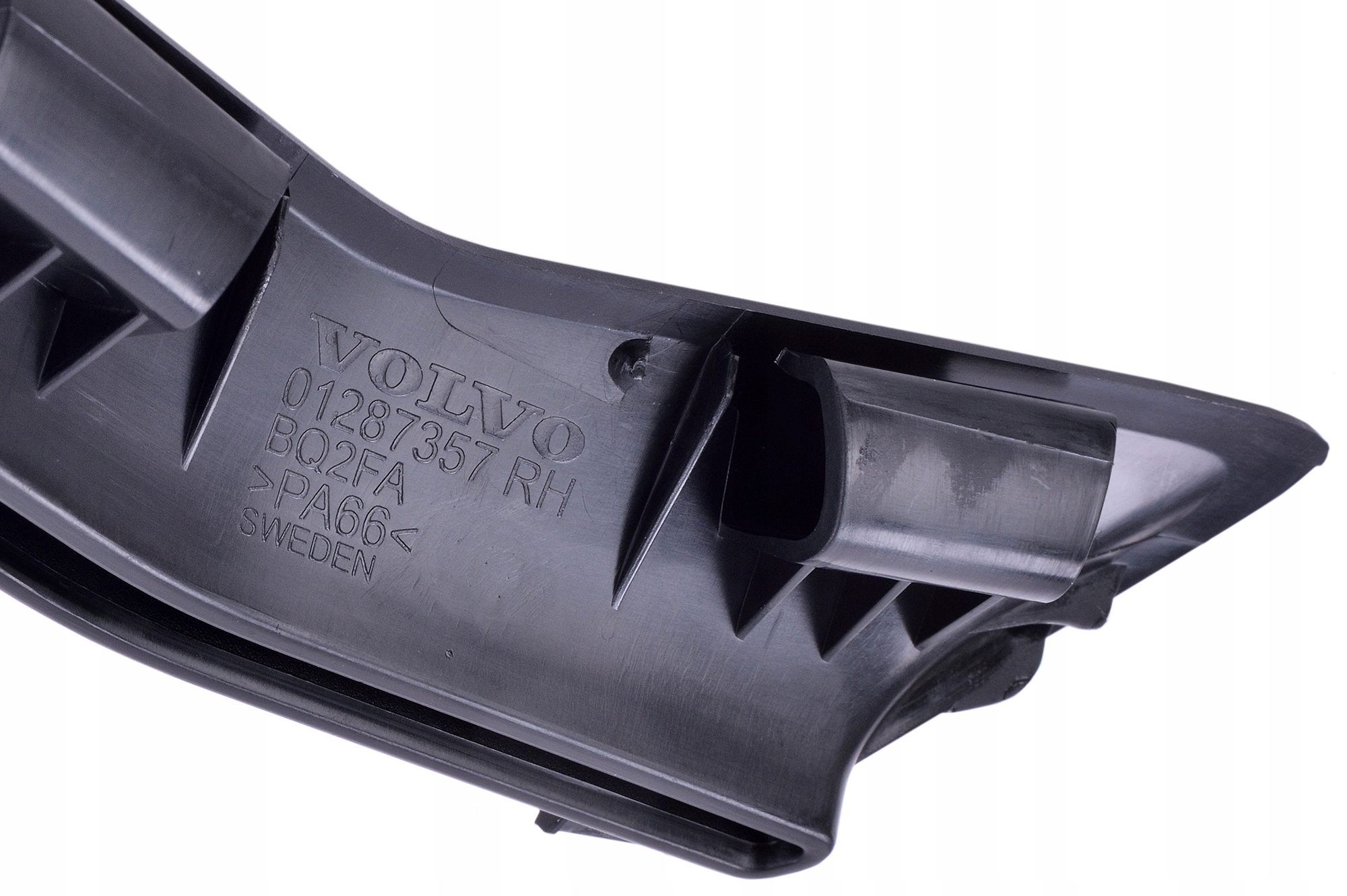 39827191 - ВТУЛКА РЕМНЯ ПАССАЖИРА OE VOLVO XC60 2009-2016