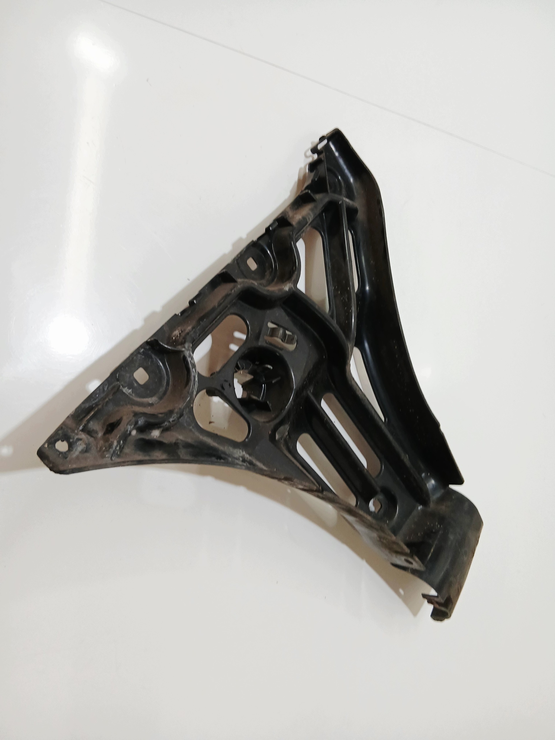 holder bumper bracket left rear part BMW E61 LCI 7060795