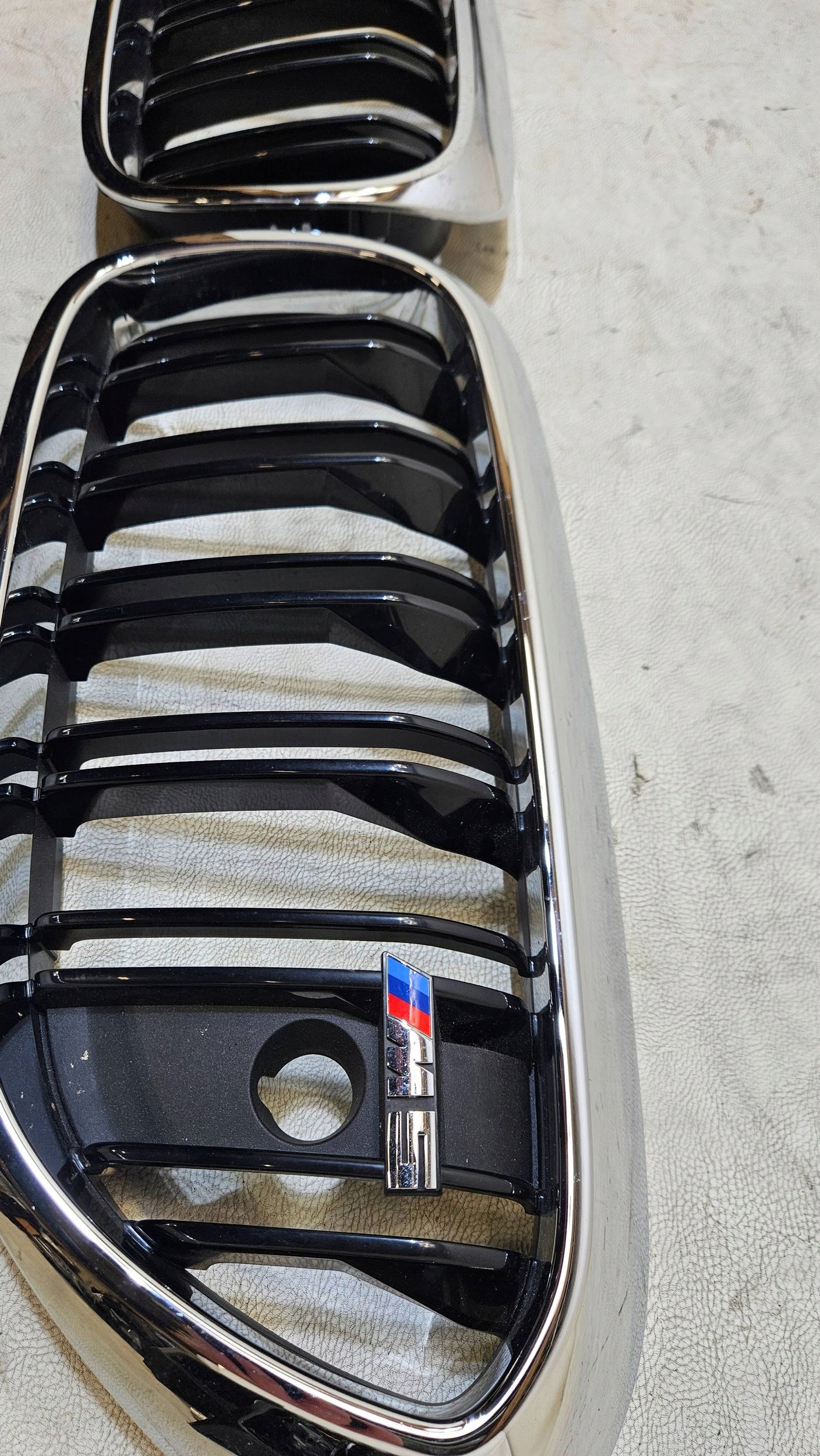 BMW 5 F90 Kühlergrill FRONTGRILL Kühlergitter 8063174 - Thumbnail 11