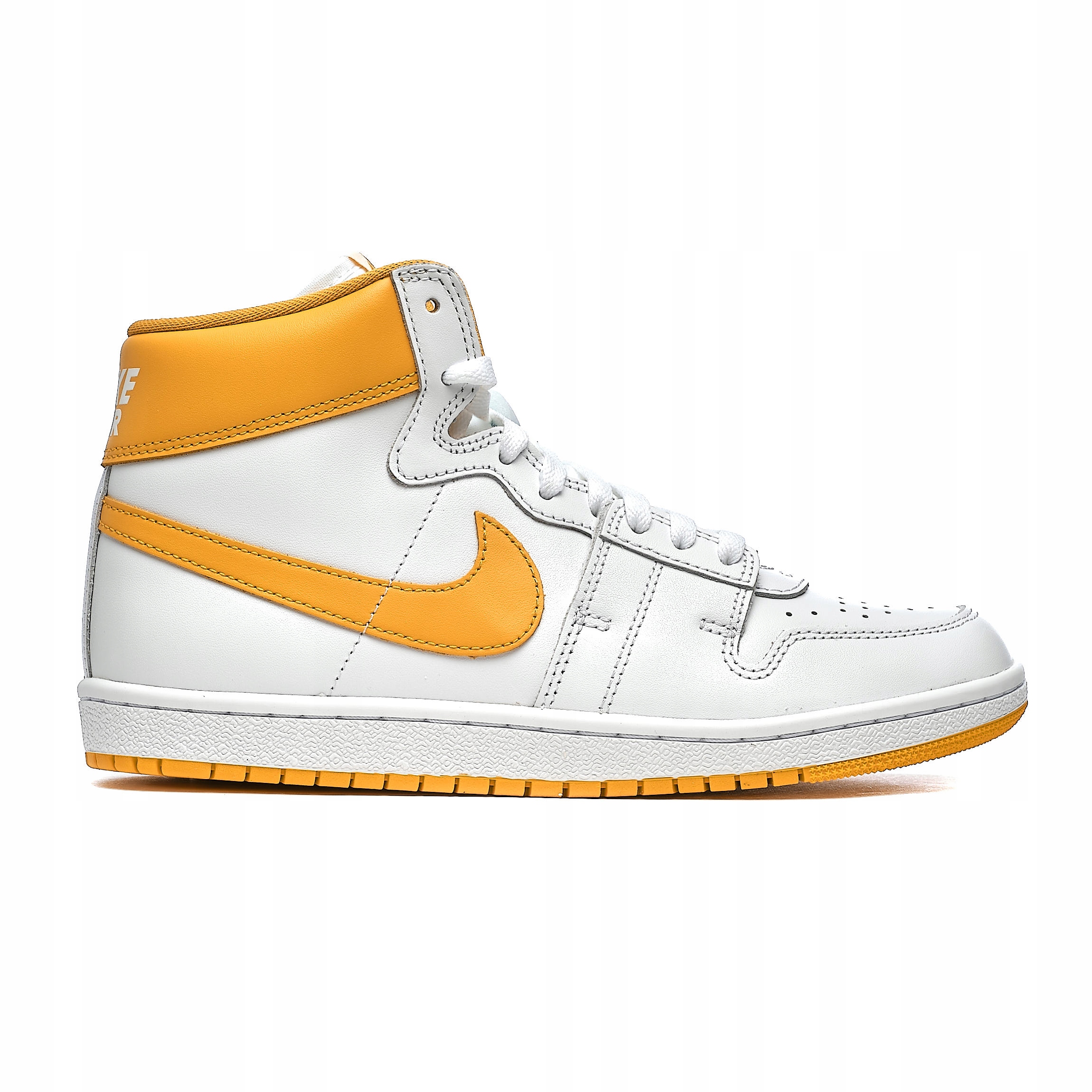 Sportovní obuv Nike Jordan Air Ship Pe Sp DX4976-107 38 1/2