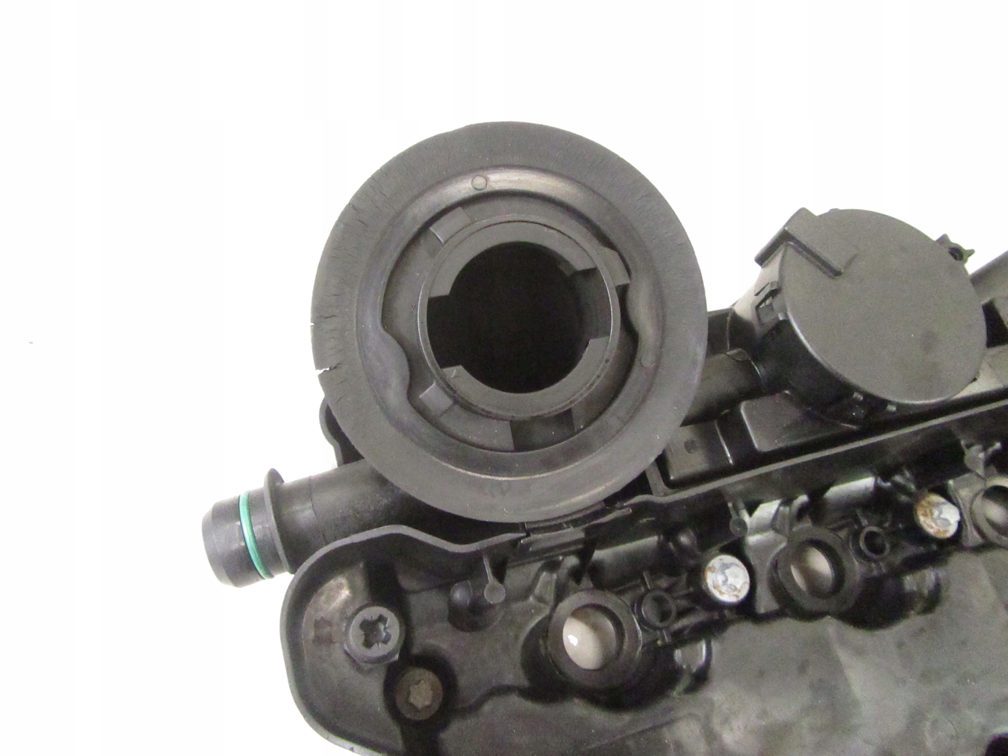 Kryt ventilov dekel Hlavy BMW e60 e61 e81 e83 84 e90 e91 N47 N47d20