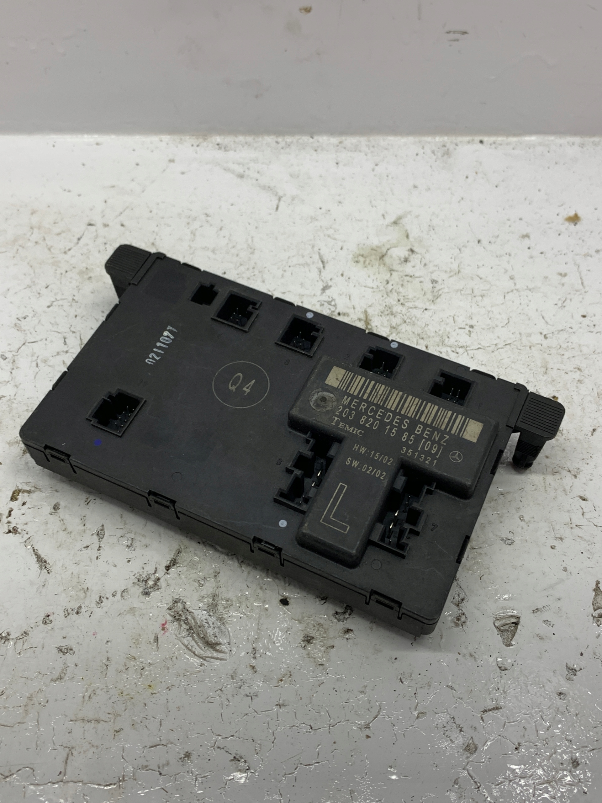 module control unit door 2038201585 MERCEDES