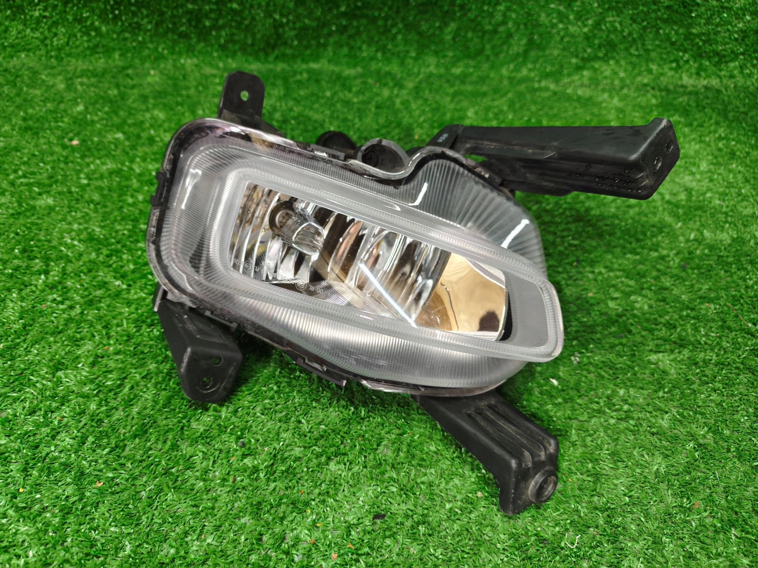 fog light left front KIA CEED III NR.H1132