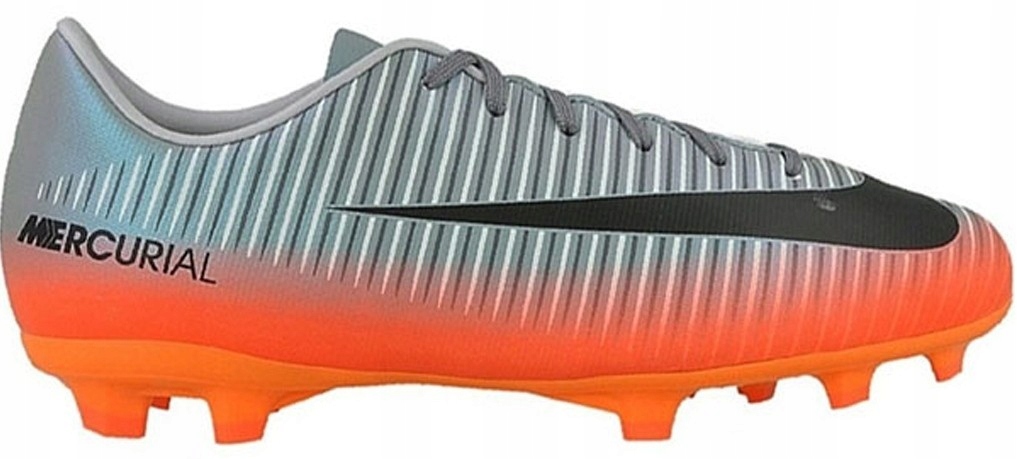 Fotbalová Obuv Korkové Nike 852489-001 27,5