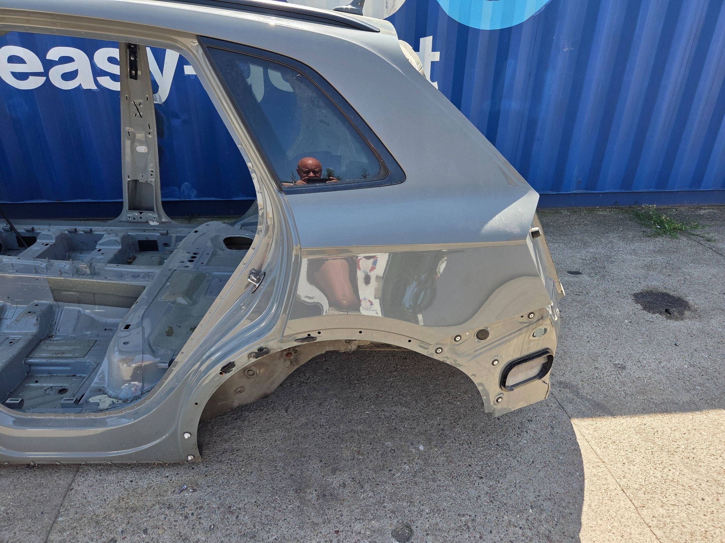 Audi Q5 SQ5 FY quarter rear left