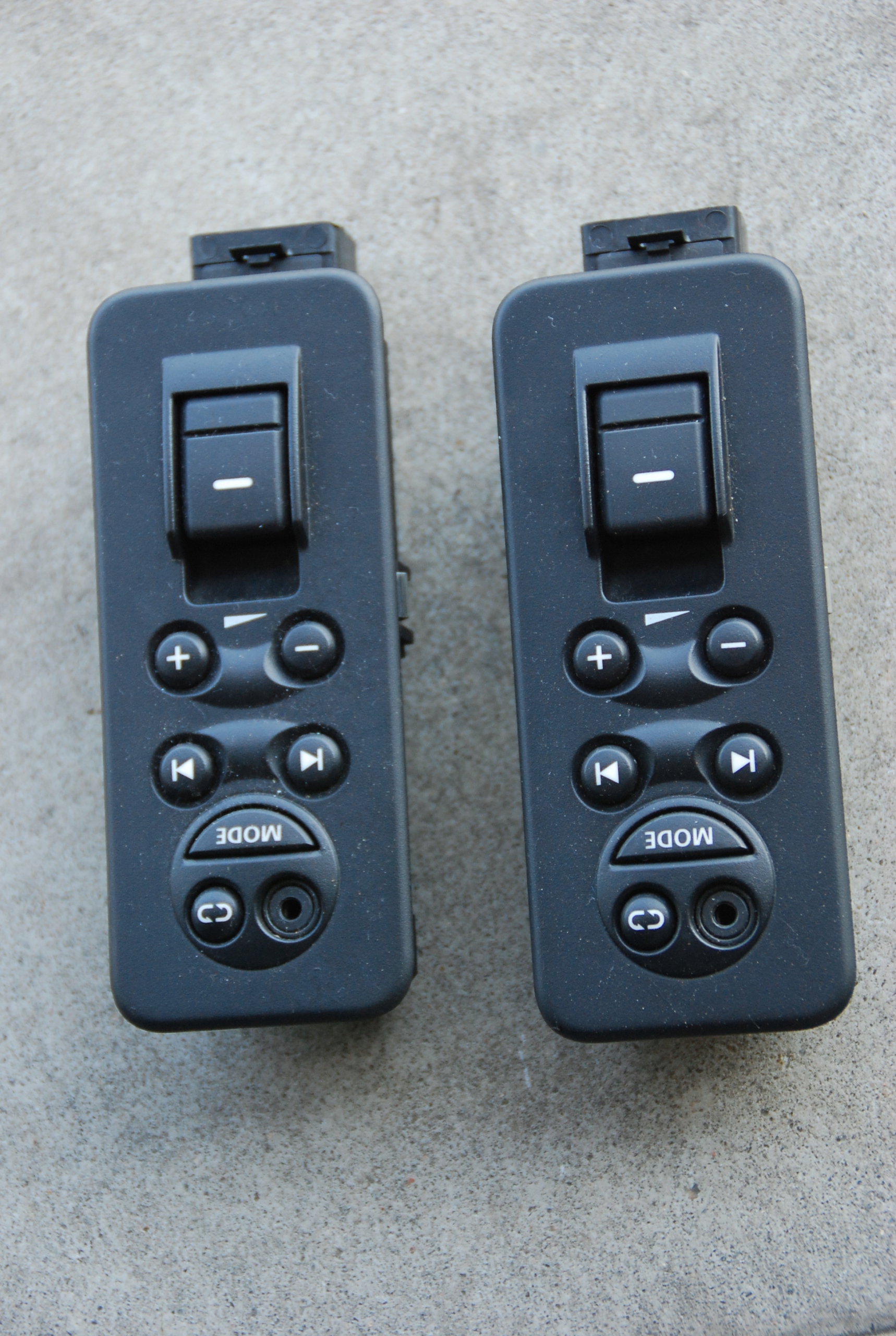 Пульт дистанційного керування аудіо перемикач DISCOVERY 3 III 2004-2009