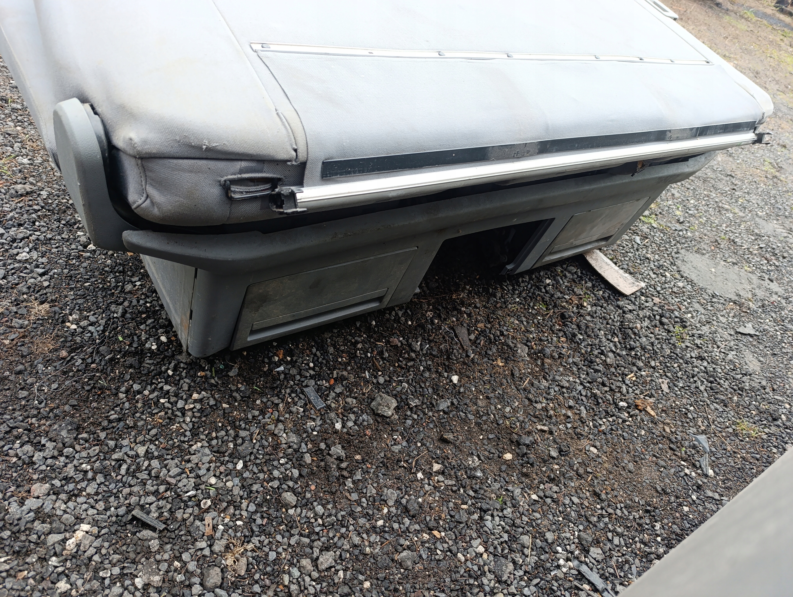 VW T5 T5 LIFT T6 MULTIVAN Sitz Sitz TROJKA LAWKA Sitz TRZYOSOBOWE