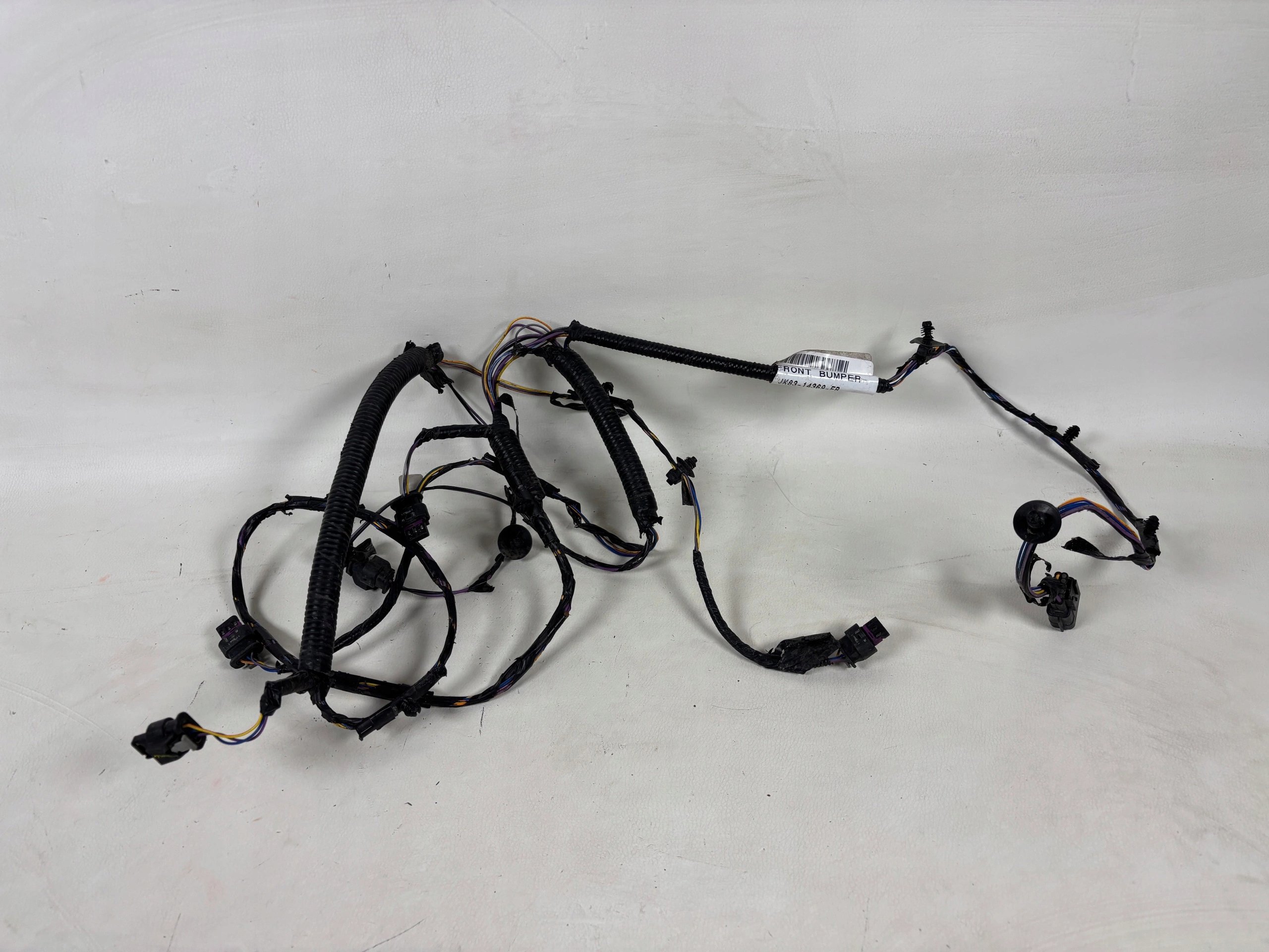 Jaguar F-Pace bundle of a bumper front JK83-14369-FB
