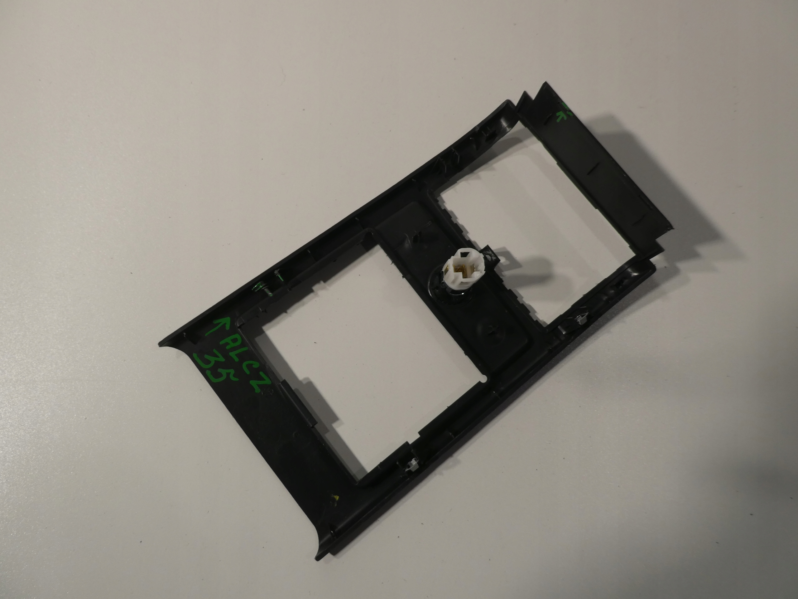VW TOURAN and CADDY frame TUNELU rear part 1T0863289E