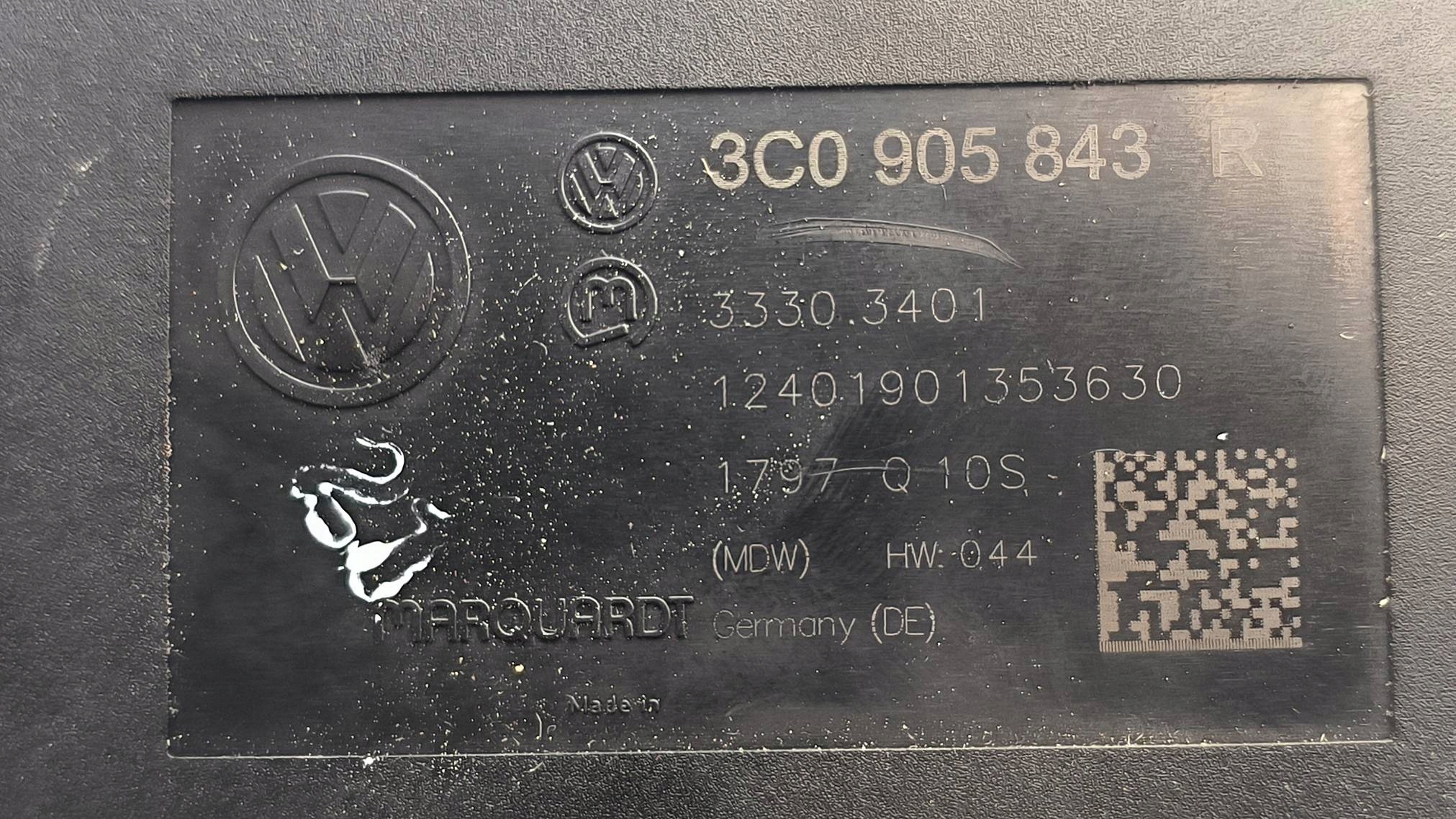 ignition key 3C0905843R VOLKSWAGEN PASSAT B6