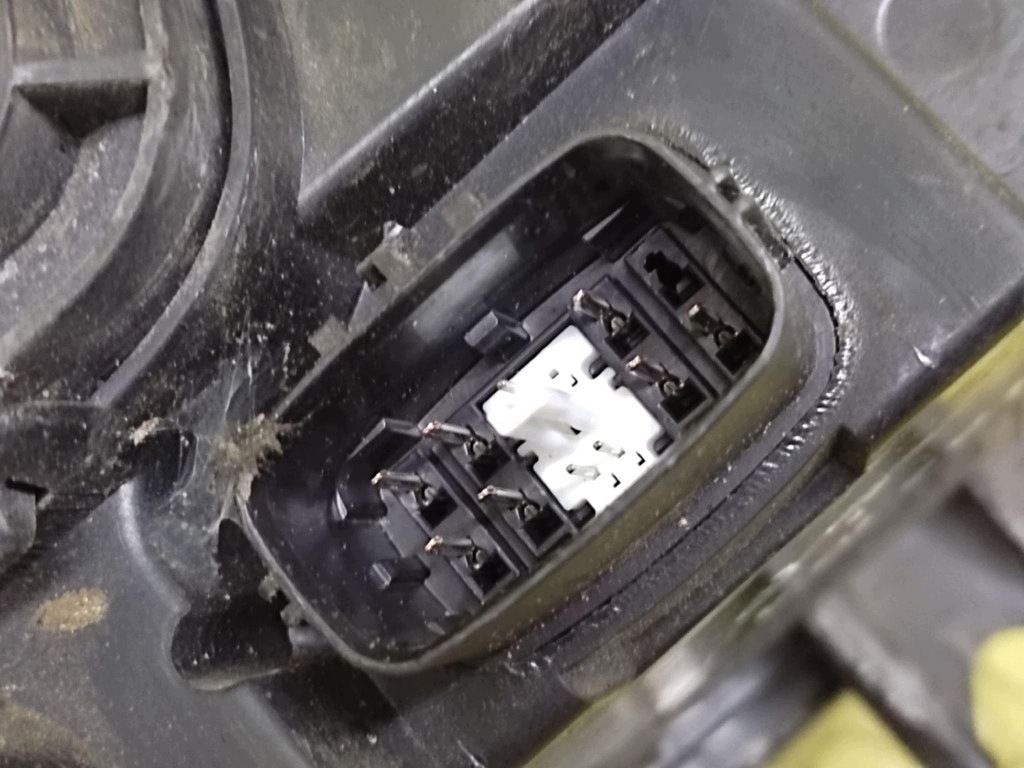 MAZDA 6 REFLEKTOR light left front F014003902