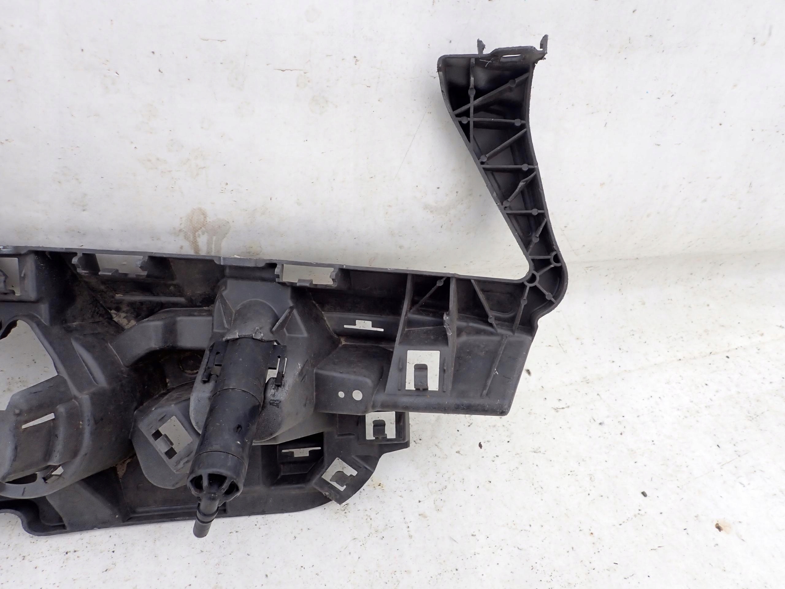 BMW X3 F25 10- support washer left front