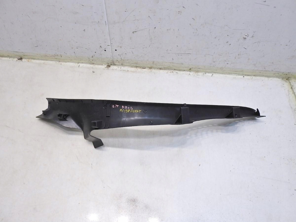 LISTWA PROGOWA DRZWI LEWY TYŁ AUDI A4 B8 AVANT Typ samochodu Samochody osobowe