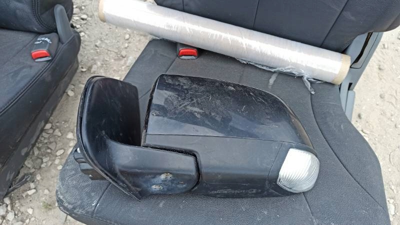 Isizu D-max 10- lusterko lewe 10 pin Strona zabudowy lewa