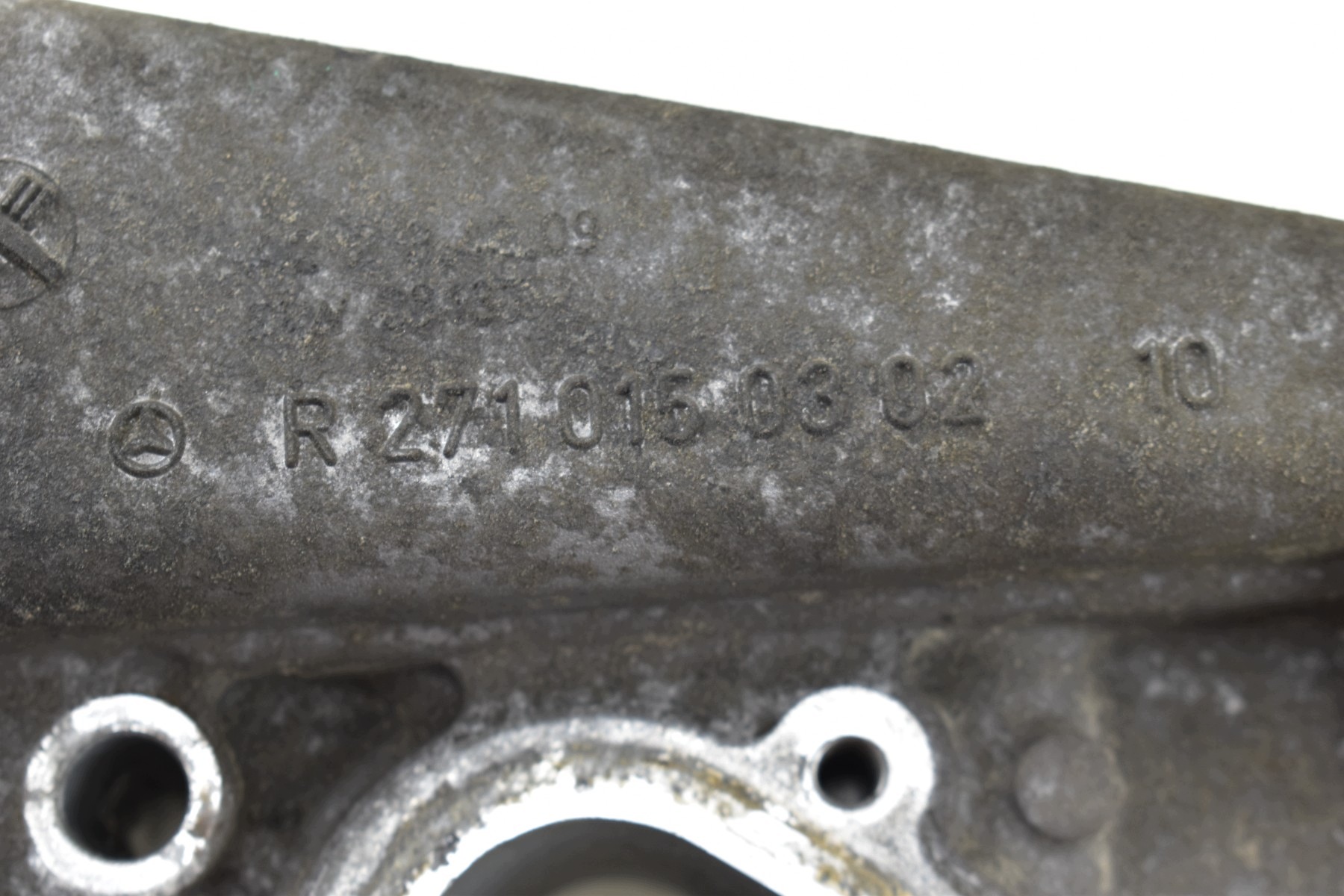couverture de la distribution MERCEDES W203 1.8 CGI R2710150302