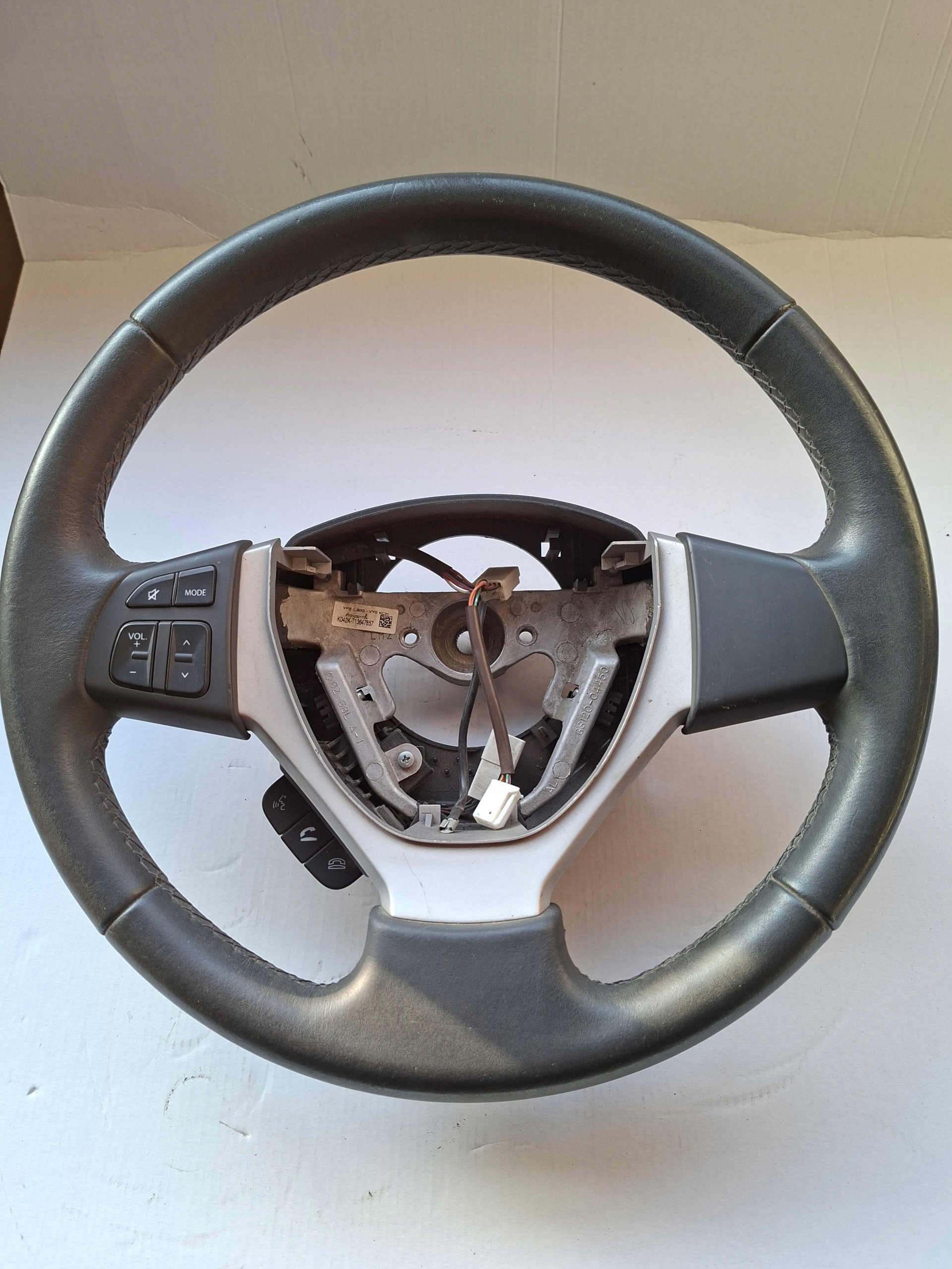 lenkrad Leder SUZUKI SWIFT MK7 GS120-04450