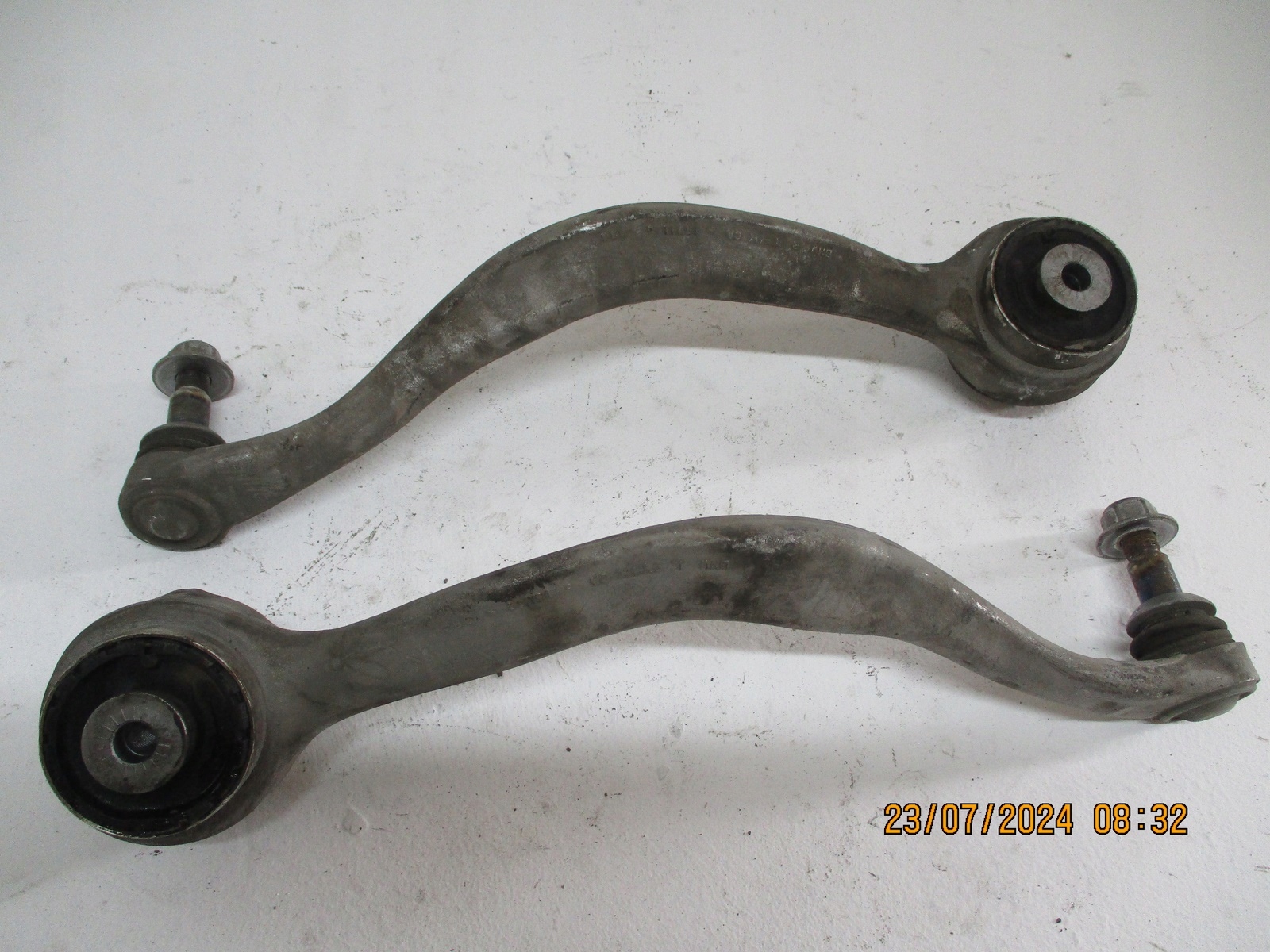 QUERLENKER QUERLENKER BMW X6 G06 3,0D VORNE VORNE 6893549 6893550