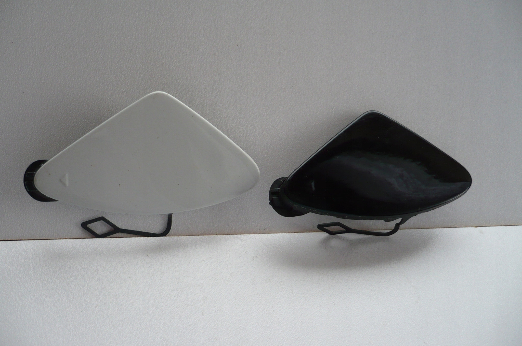 BMW 3 F30 F31 12- towing hook cap bumper front original