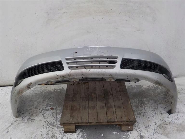 189 SAAB 9-5 a nárazník předek přední