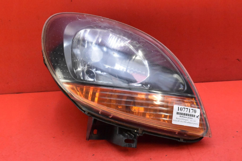 REFLEKTOR right light front EU 8200183921 RENAULT KANGOO 1 and LIFT 03-09
