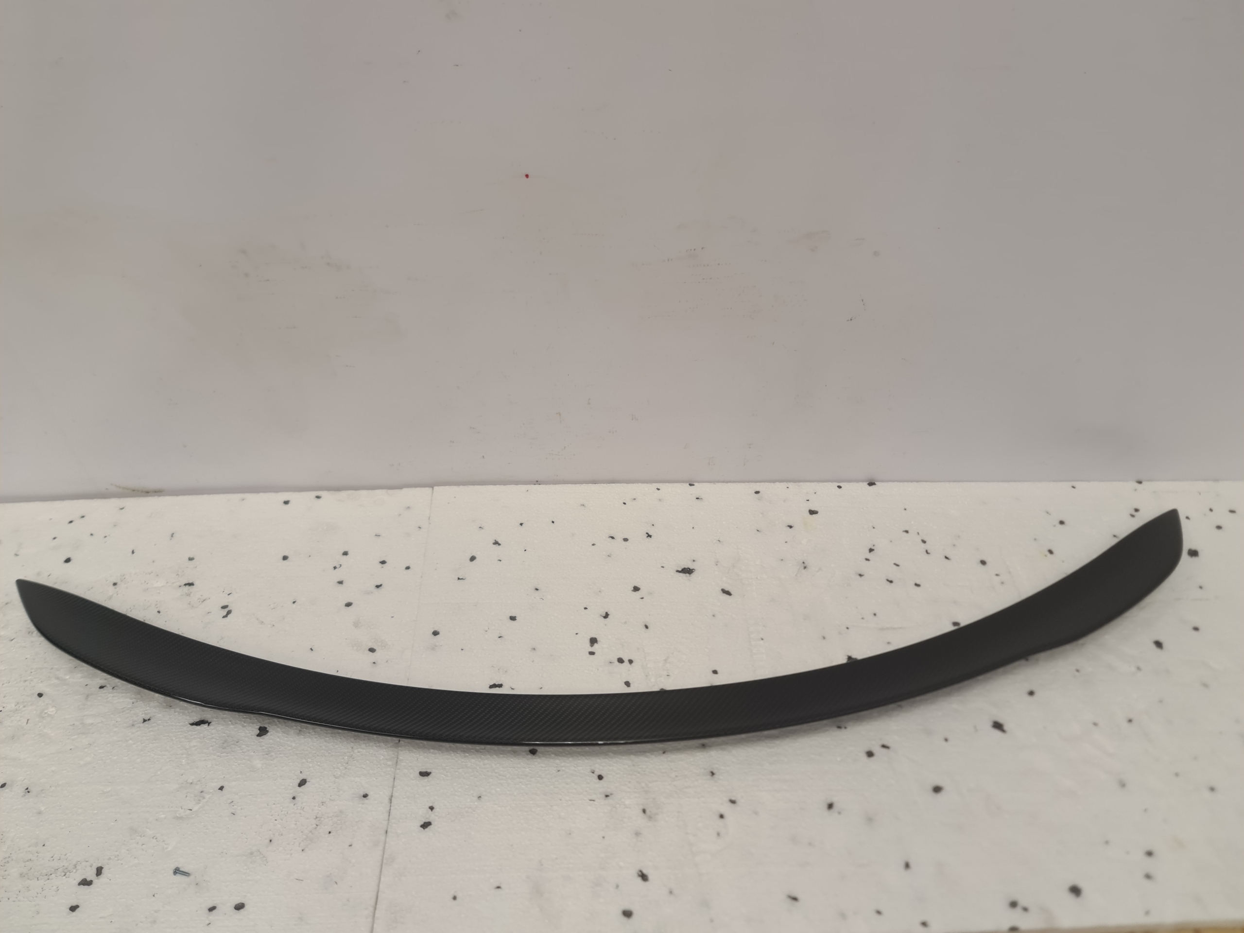 Zdjęcie produktu Lotka Spoiler klapy Mercedes W205 C63 CARBON OEM!! Coupe