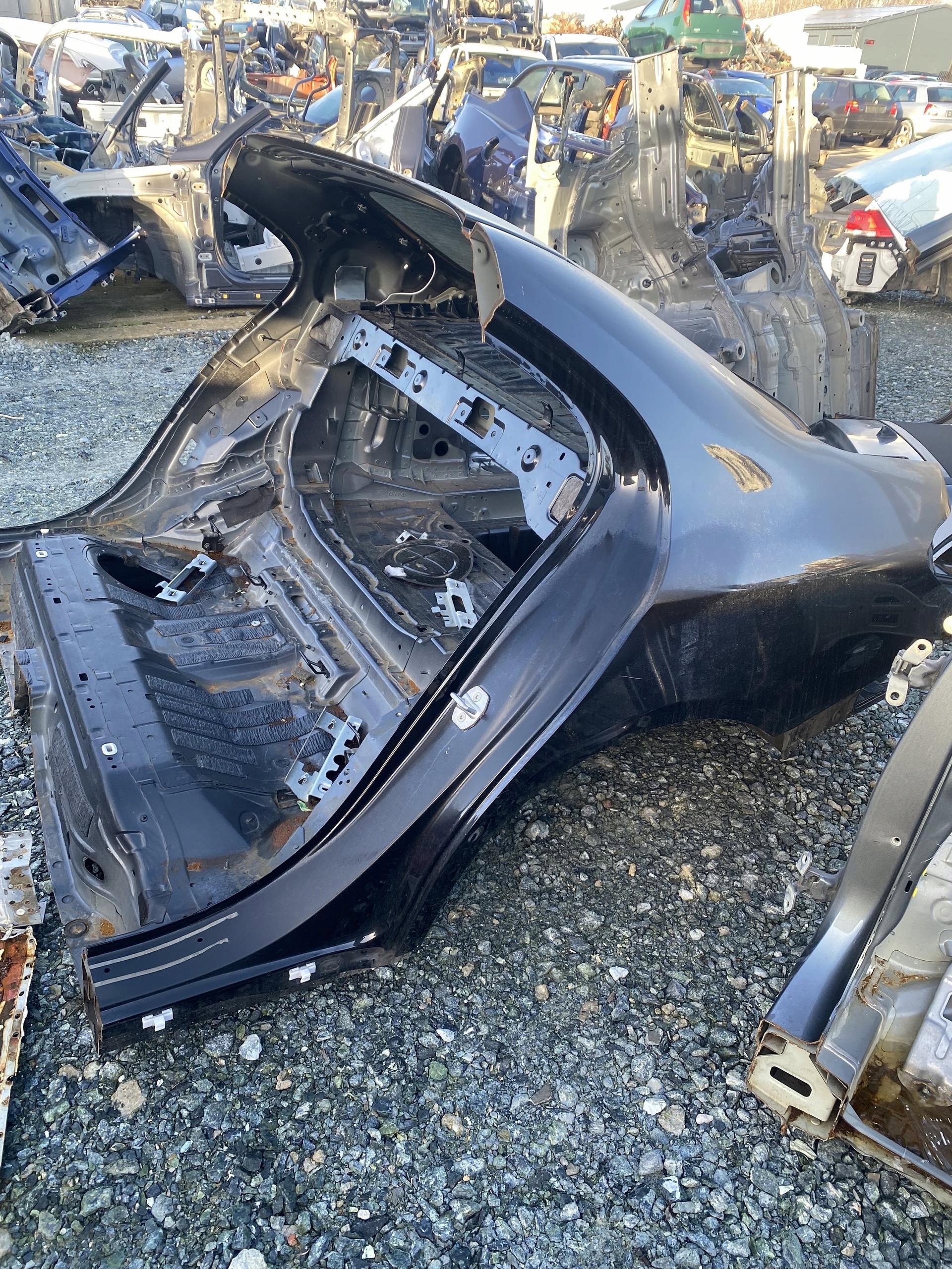 Mercedes W213 sedan dupa ćwiartka błotnik tył Producent części Mercedes-Benz OE