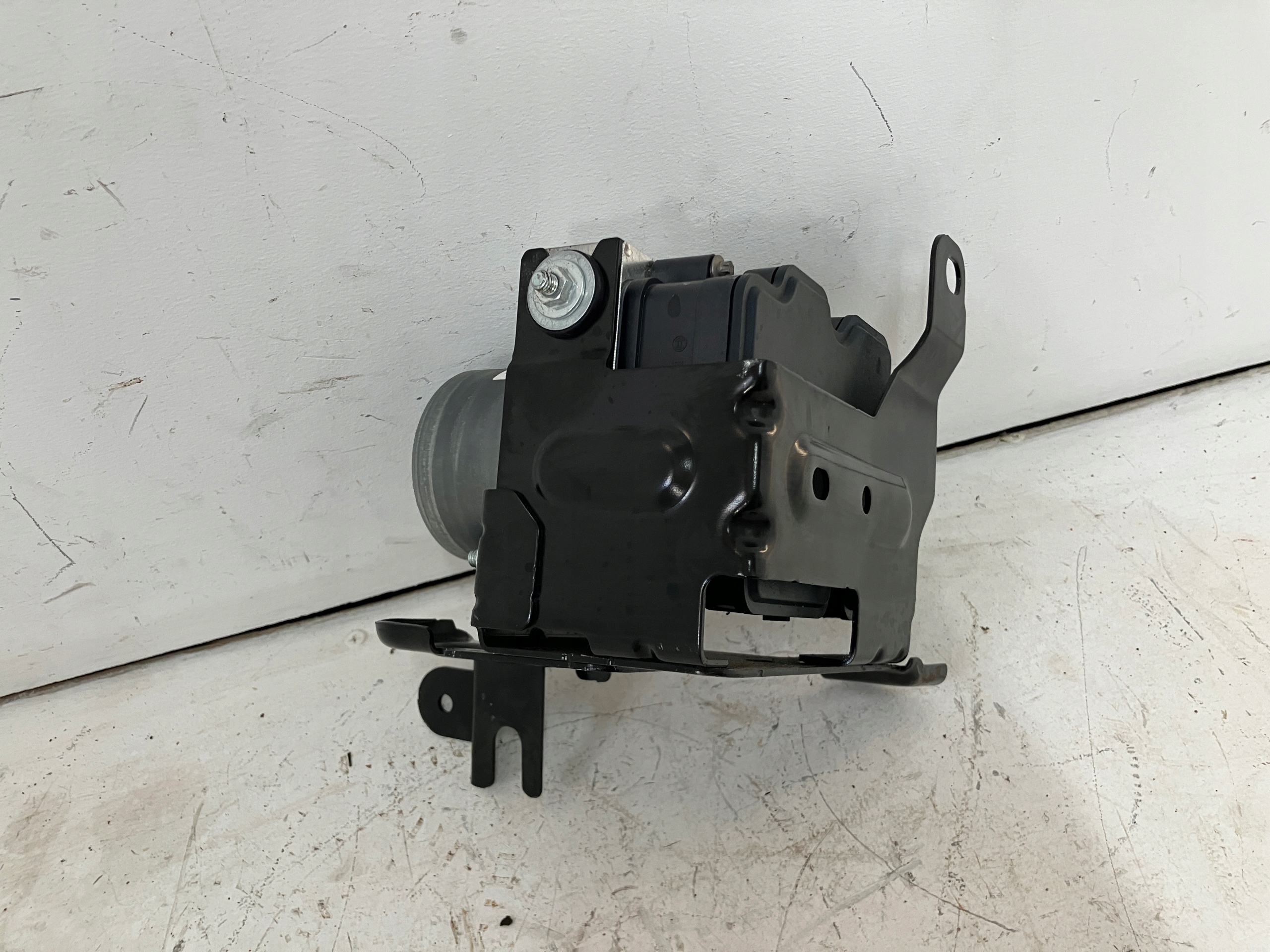 PROACE CITY 1.2T автомат насос ABS 9845052680
