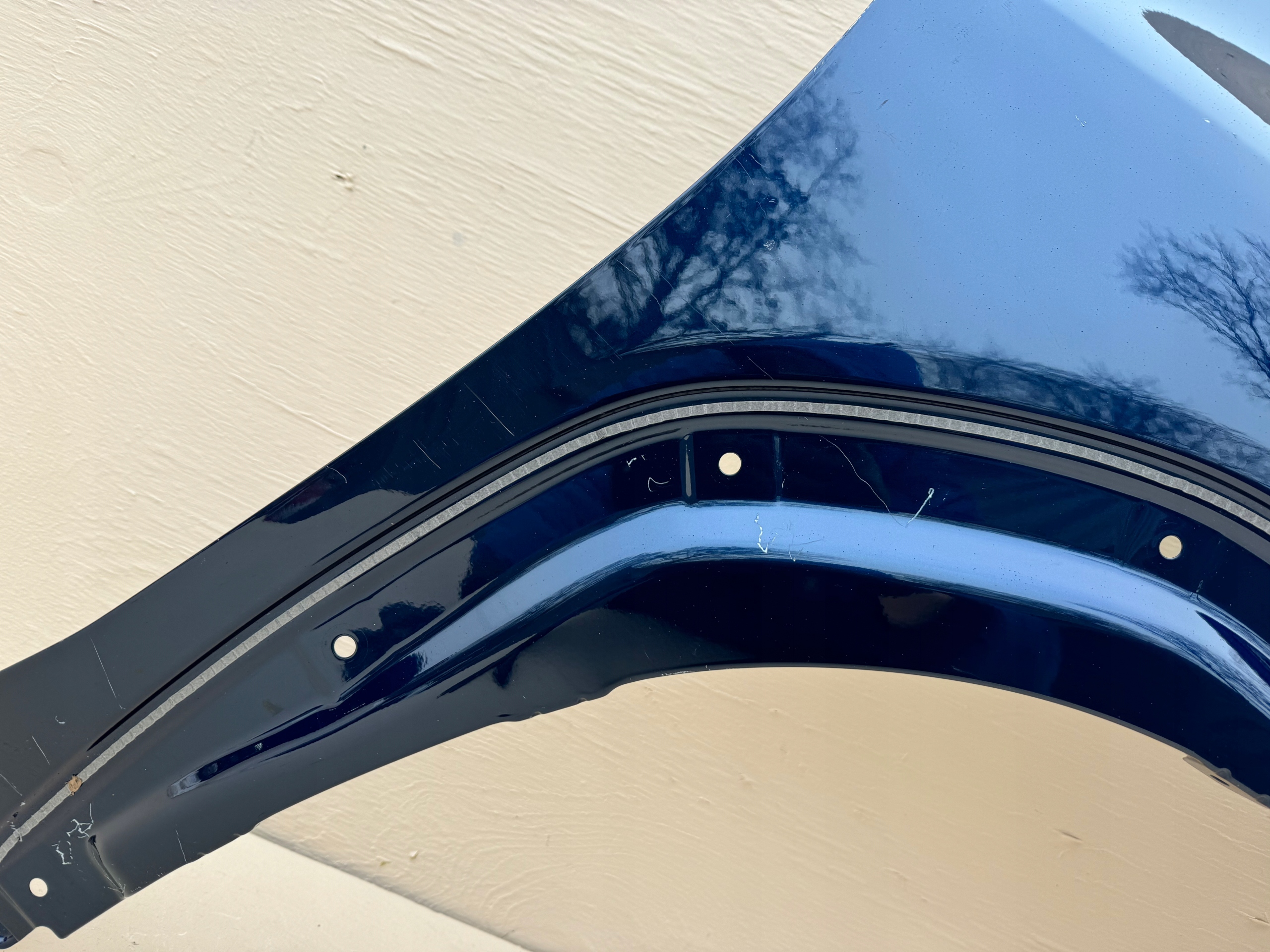 SUZUKI SX4 S-CROSS II 2 22R- BŁOTNIK PRAWY PRZÓD PRZEDNI Producent części Suzuki OE