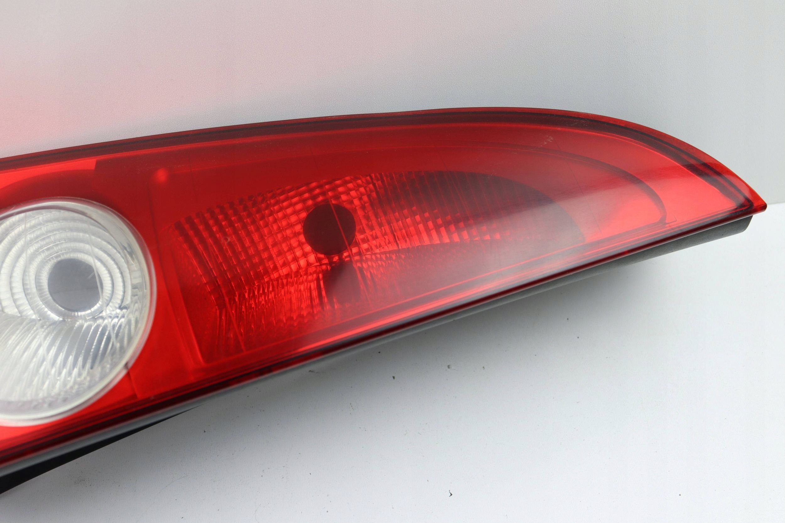 RENAULT ESPACE IV light rear rear part left 8200027153