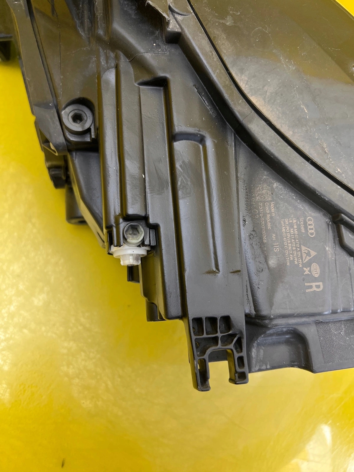 light right Audi A6 C8 4K Full Led 4K0941034