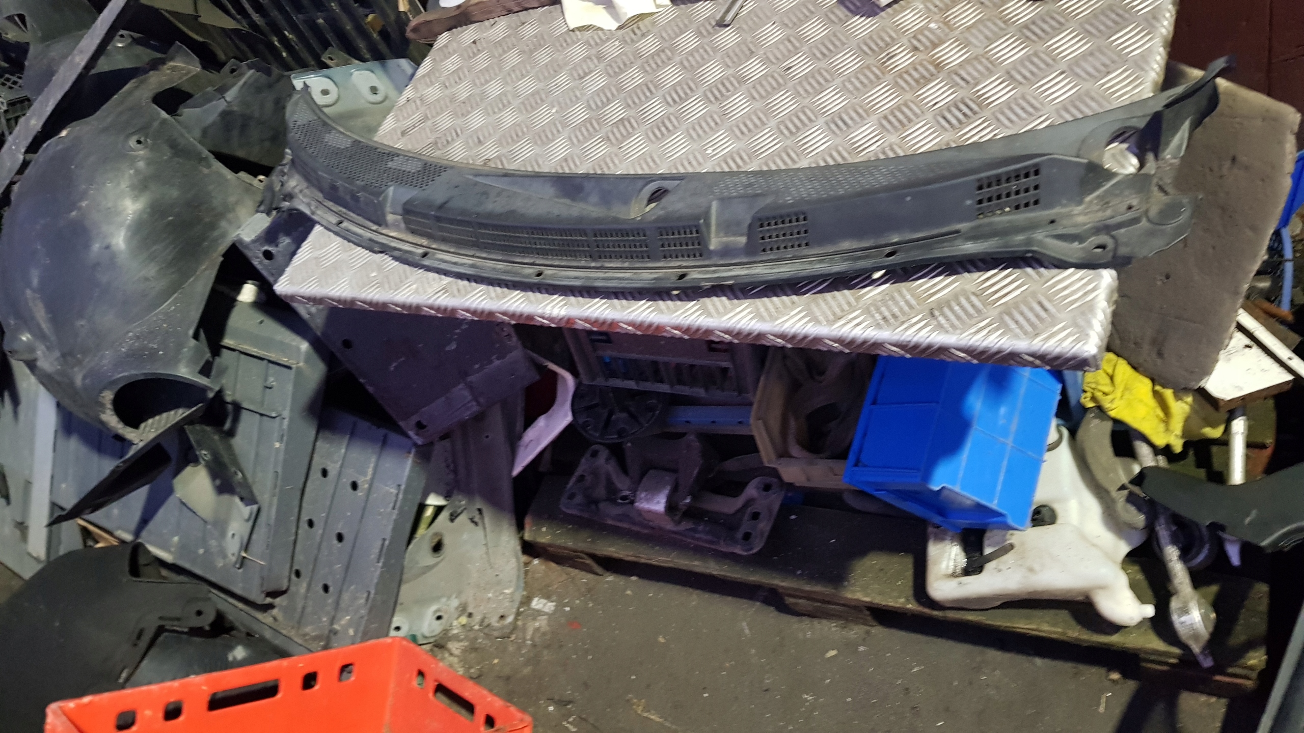 NISSAN MICRA K12 torpedo plastic 66862 AX700