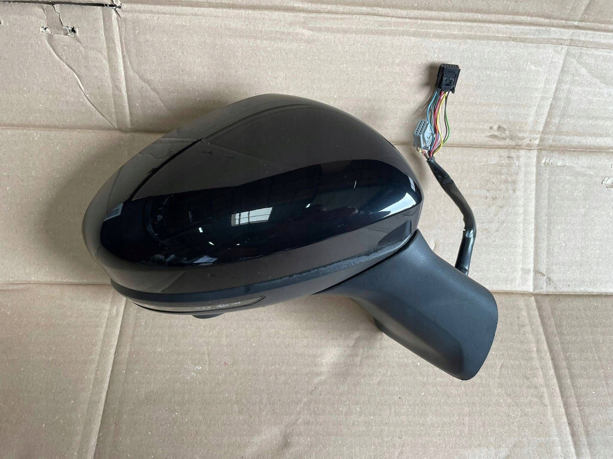 mirror side front side right Renault Captur II 12+4 PIN