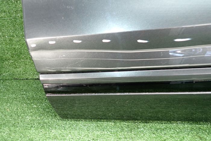 AUDI Q8 door left rear. rear part