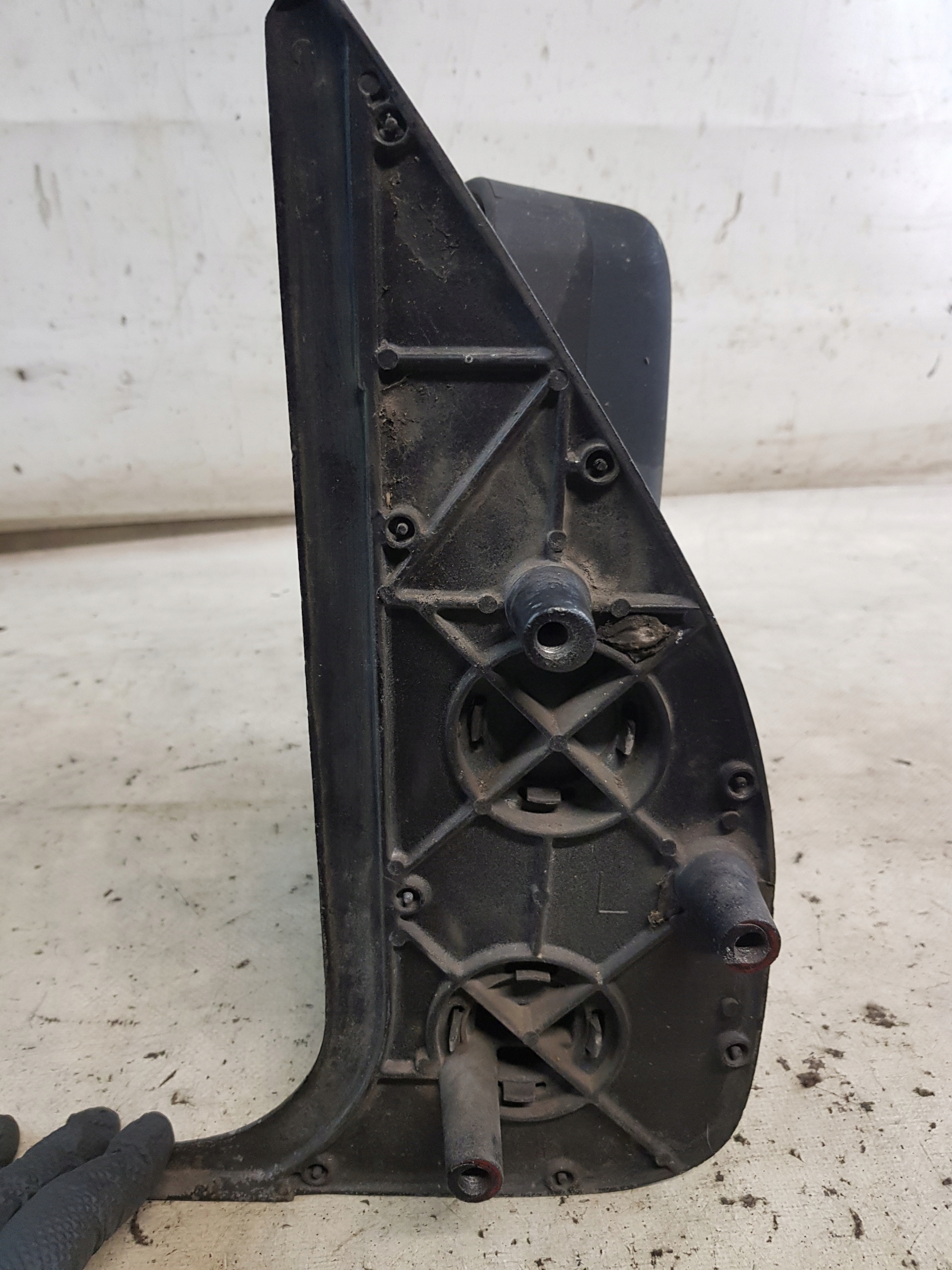 PEUGEOT BOXER and 95R. mirror left manually