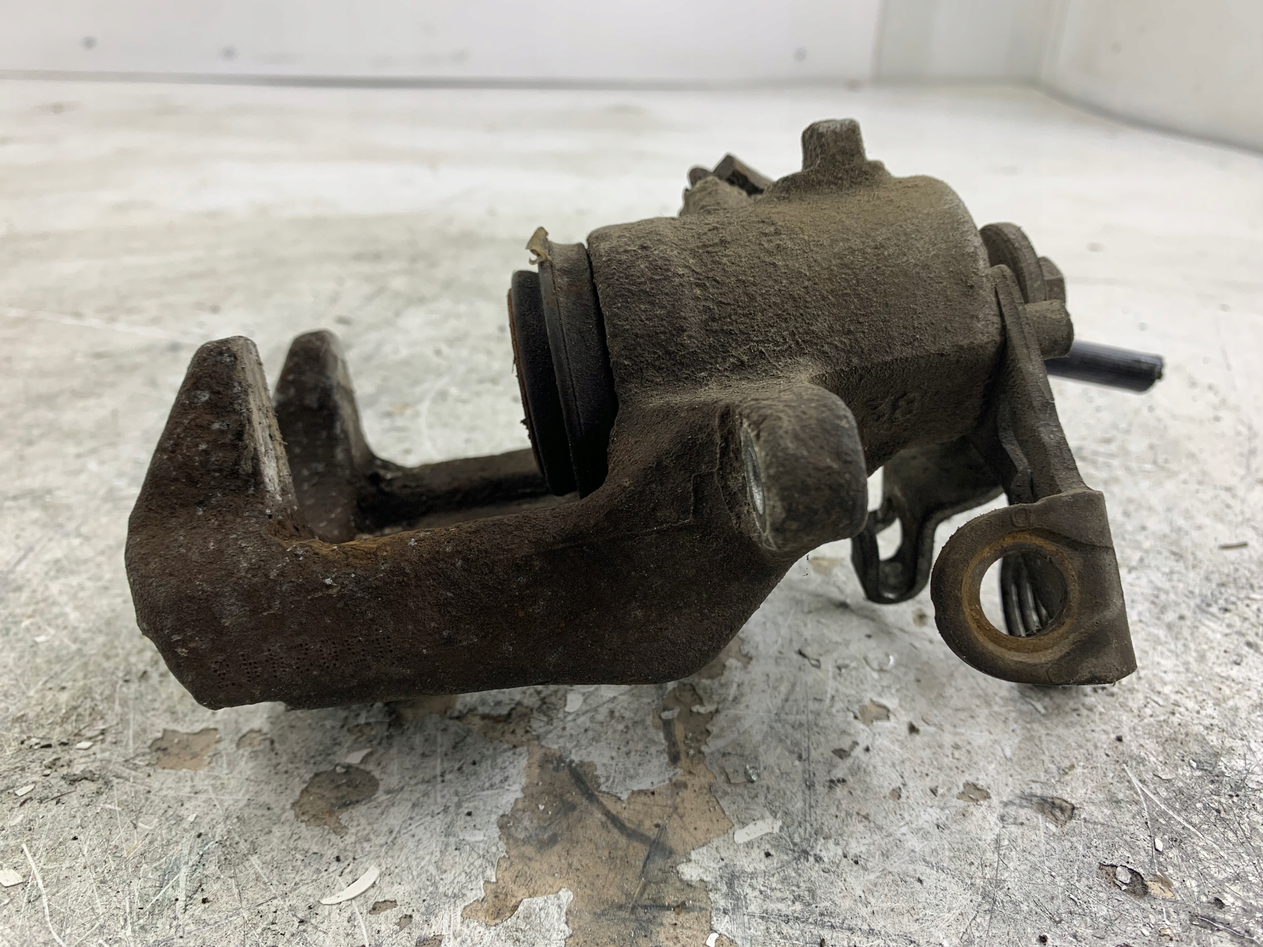 AUDI A4 B6 Bremssattel Bremse Sattel Brems- heck rechts heck
