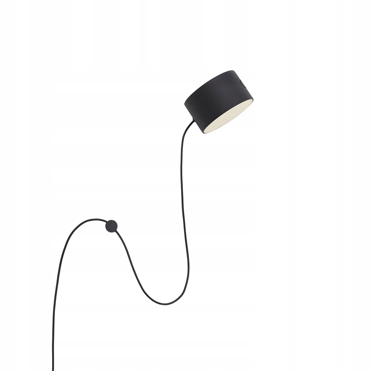 Muuto Post Nástenná lampa čierna nástenná lampa