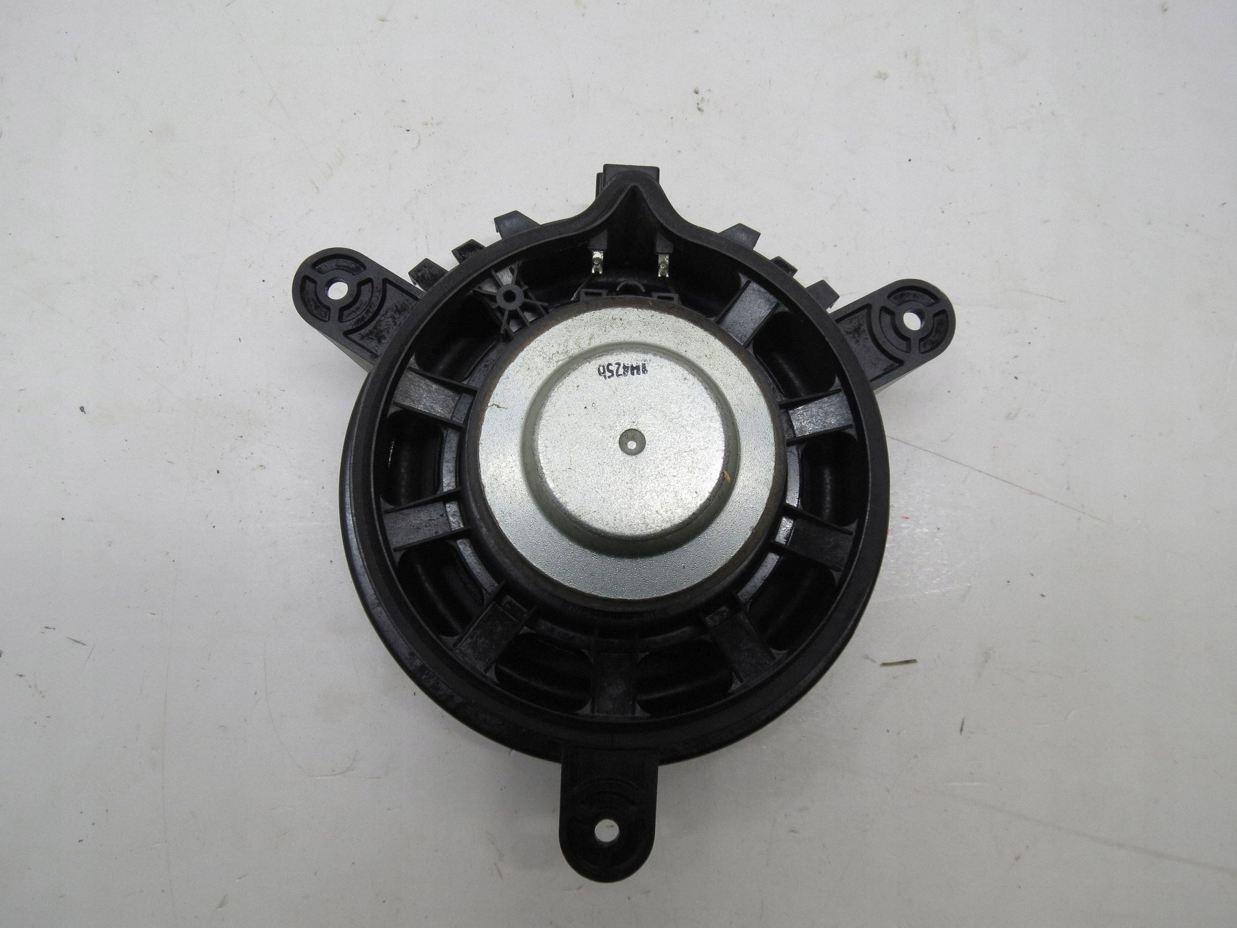 speaker door front rear part VOLVO S60 II V60 and 30657445