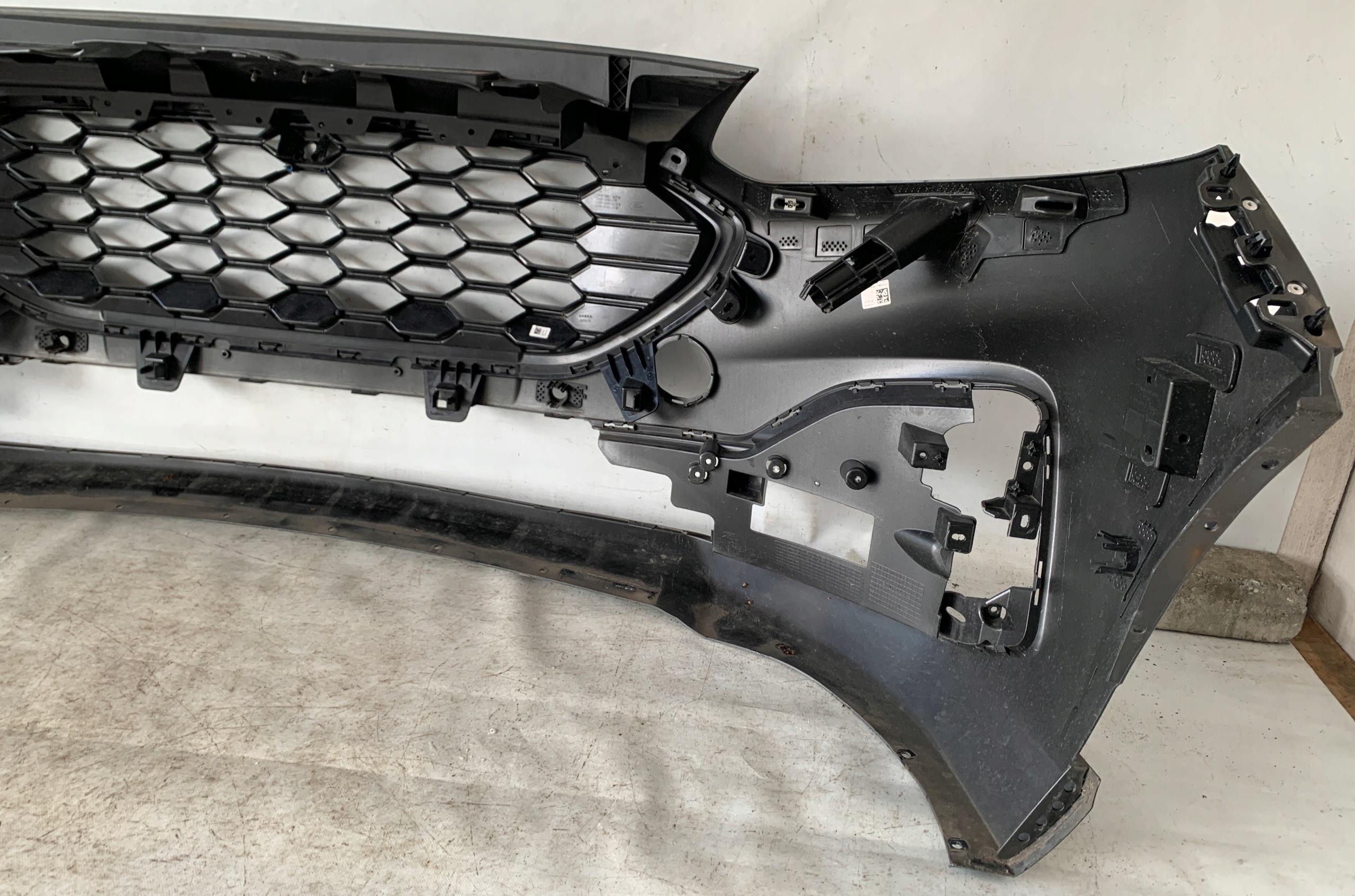 bumper front front FORD KUGA MK3 ST-LINE PDC