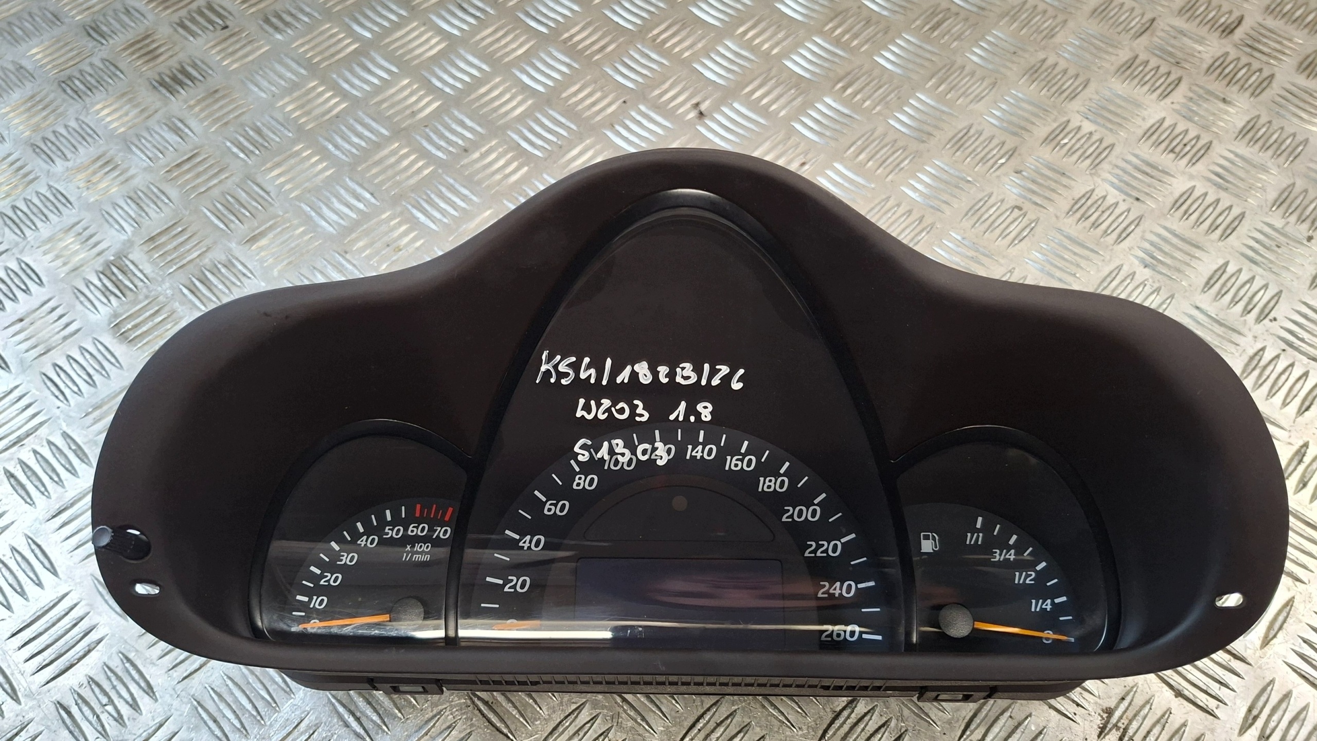 budíky budiky MERCEDES W203 1.8K