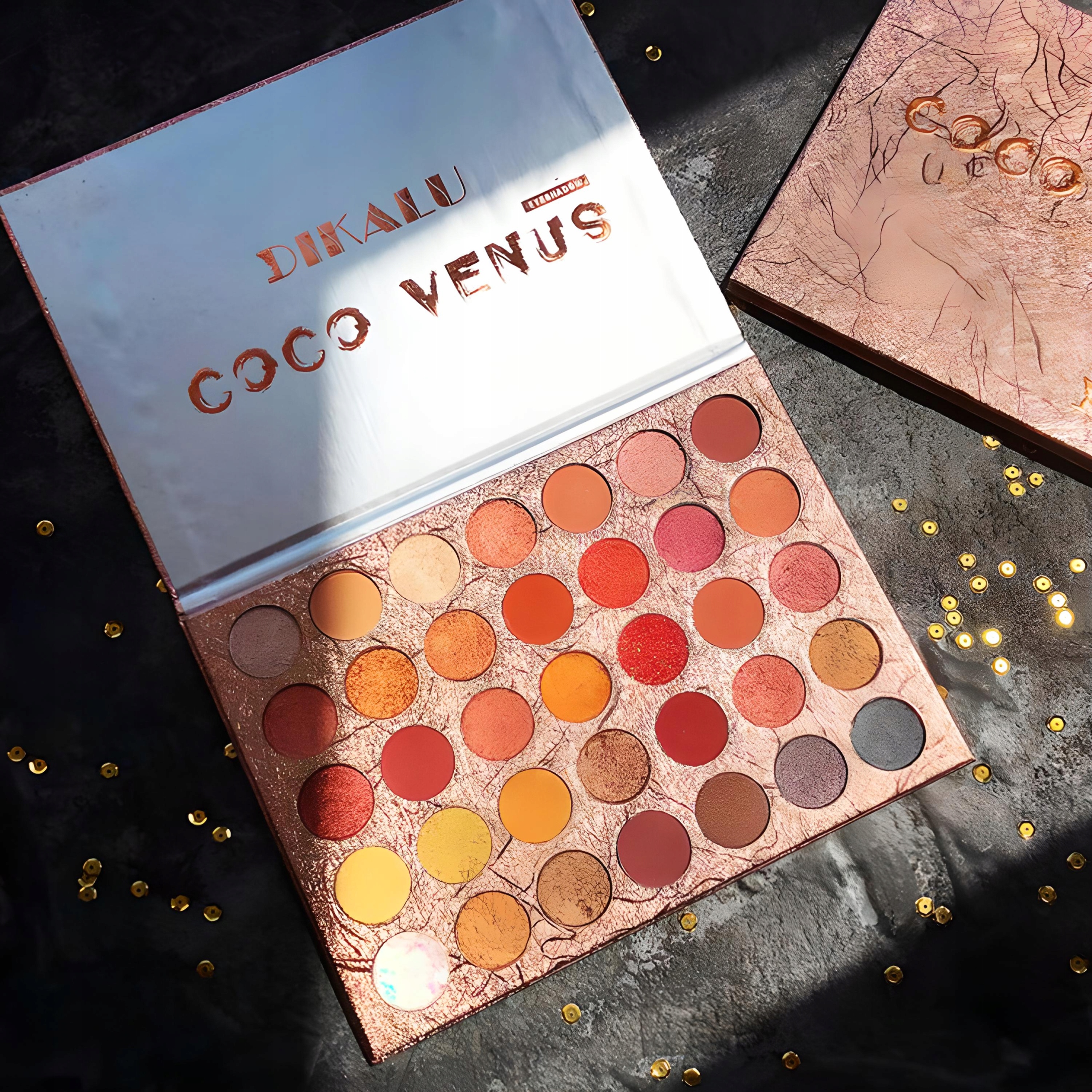 PALETA CIENI DO MAKIJAŻU OCZU POWIEK MAKEUP ZESTAW 35 KOLORÓW Stan opakowania oryginalne