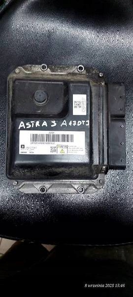 control unit 55577647 OPEL ASTRA J 1.7D