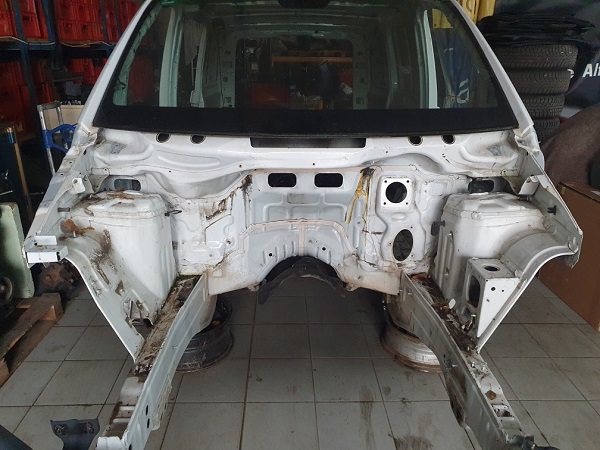 БІЧНИЙ ДАХ ЗАДНІЙ РЕМІНЬ MERCEDES VITO 447 ІНШІ ЧАСТИНИ