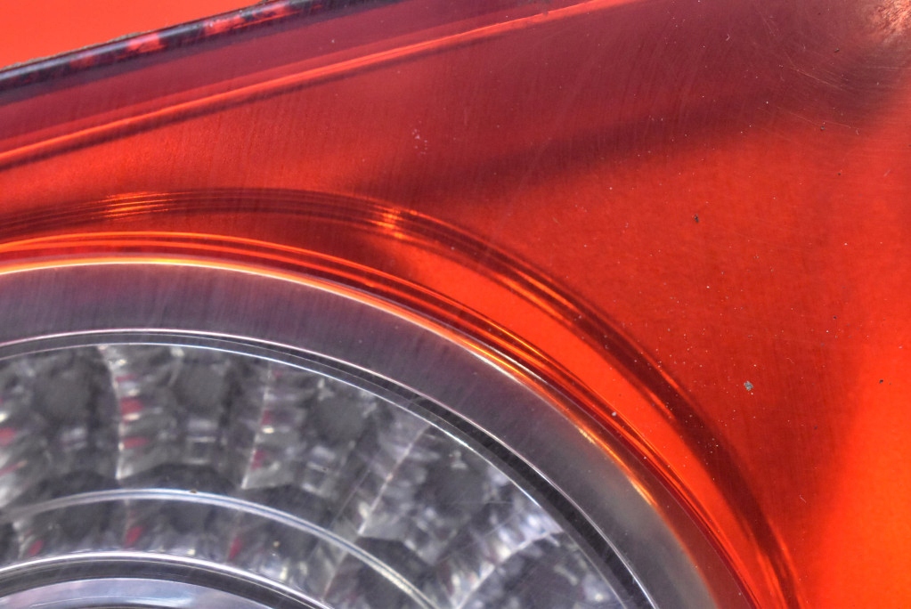 фонарь правый 1K4945094 vw JETTA 5 V седан 05-11