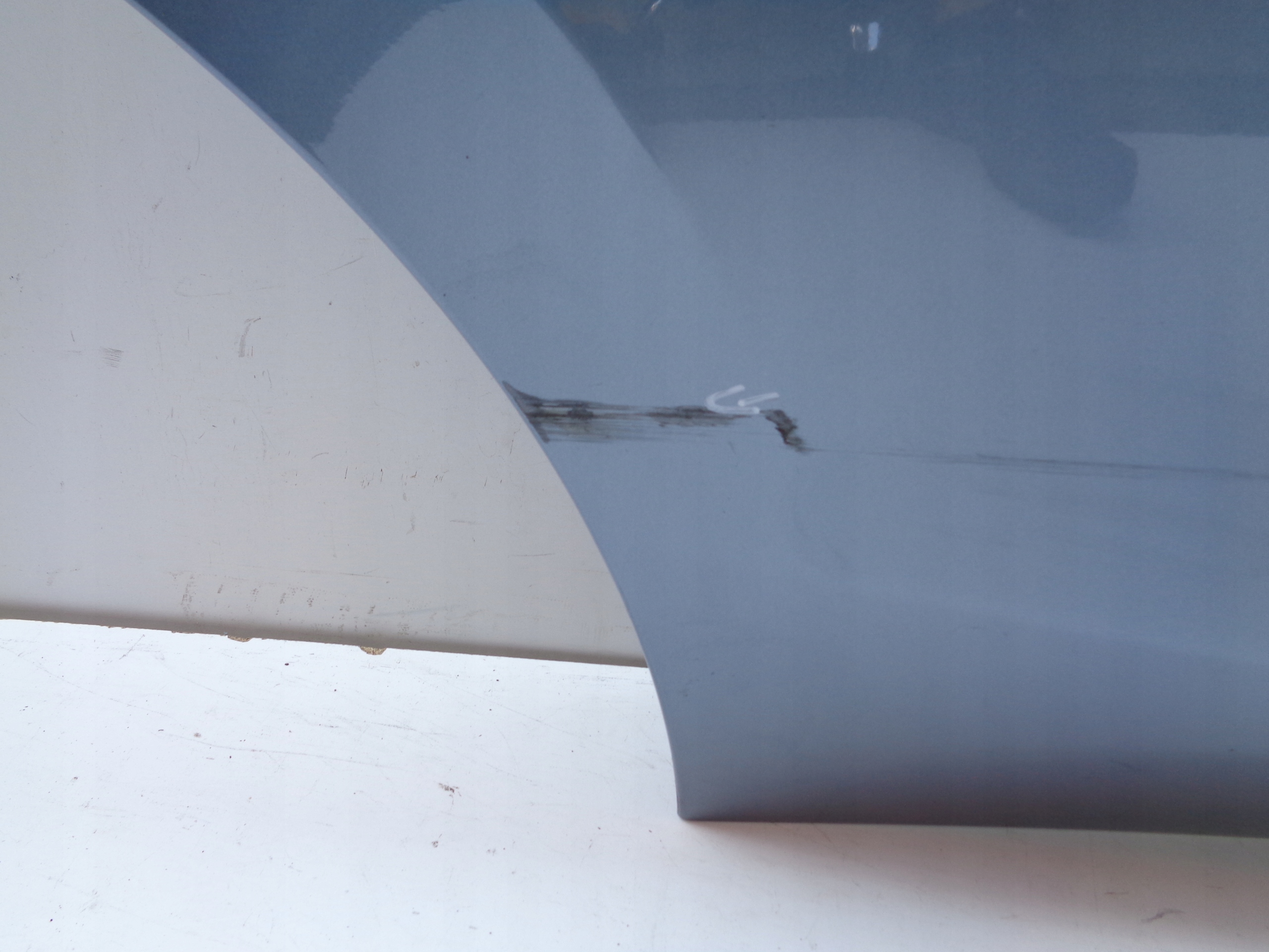 tür rechts hinten VW ID7 14A NR 47331