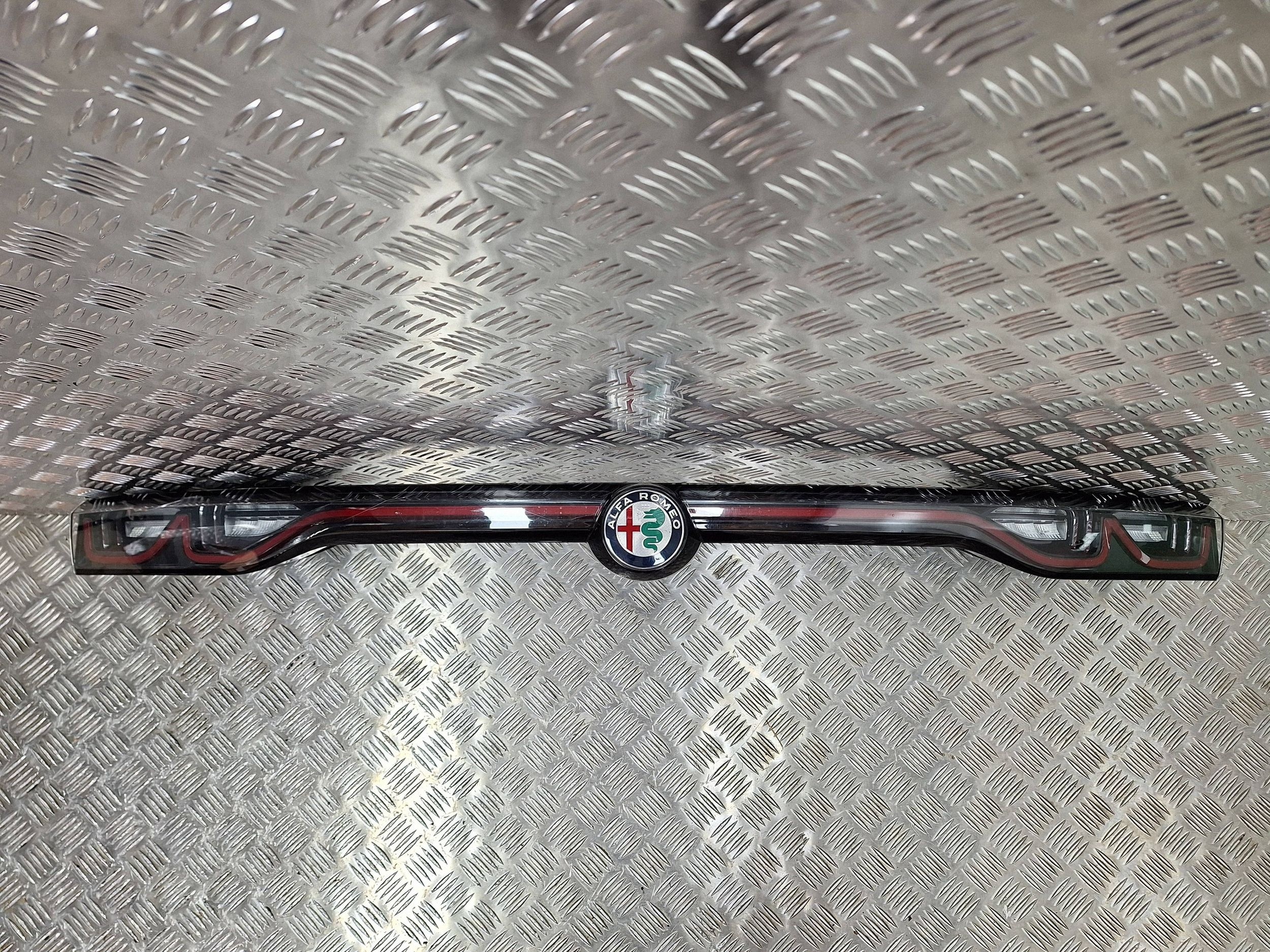 cap bonnet LED ALFA ROMEO TONALE light 20925999