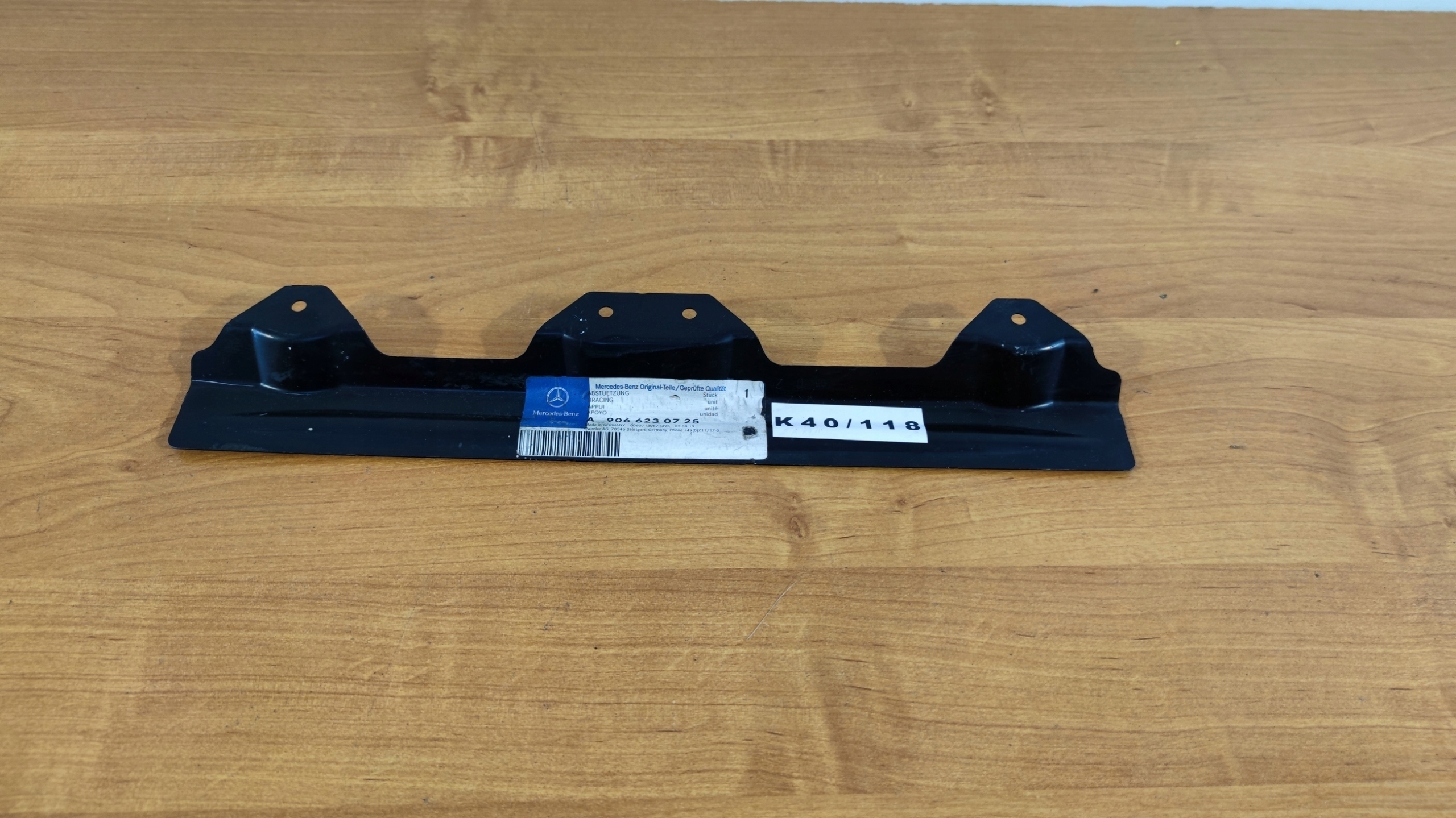 MERCEDES SPRINTER W906 POIGNÉE AILE CONSOLE
