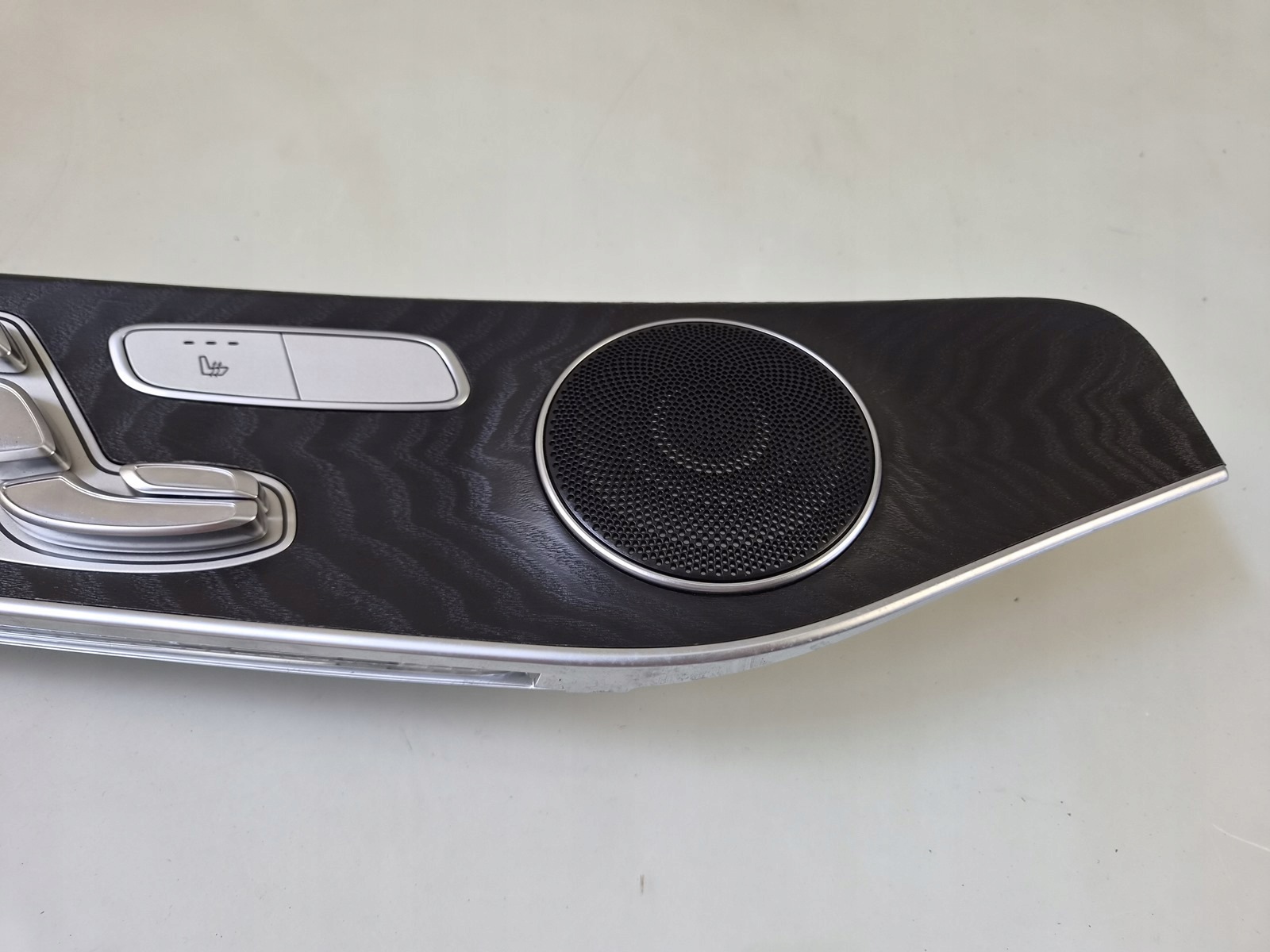 control panel fotelem left moulding MERCEDES GLC X253 C253 W253